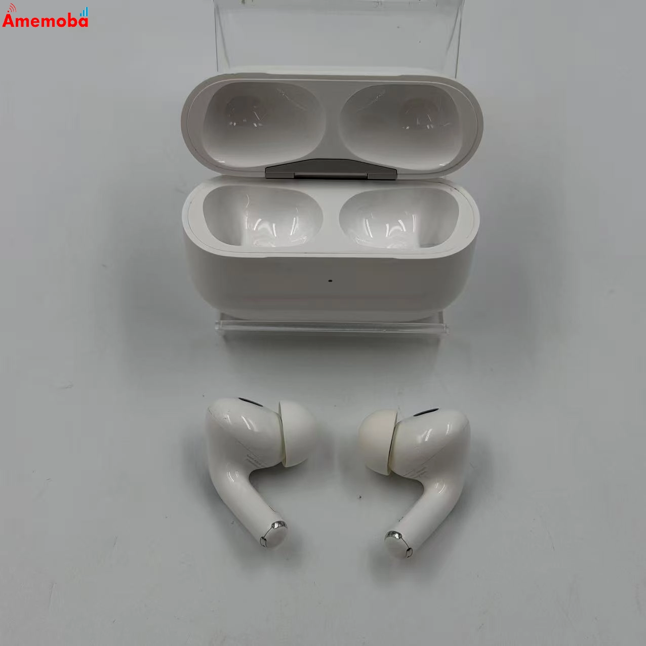 AirPods Pro 第2世代 MagSafe充電ケース(USB-C)付き ホワイト MTJV3J/A