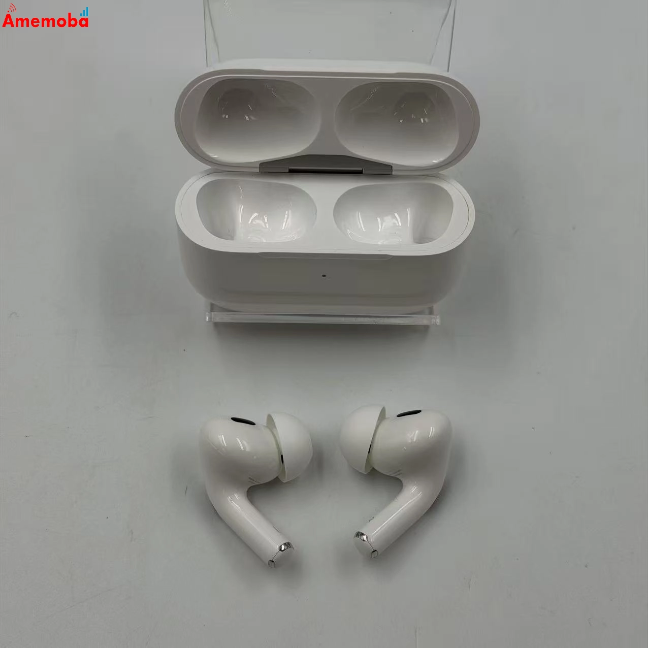 AirPods Pro 第2世代 MagSafe充電ケース(USB-C)付き ホワイト MTJV3J/A 美品