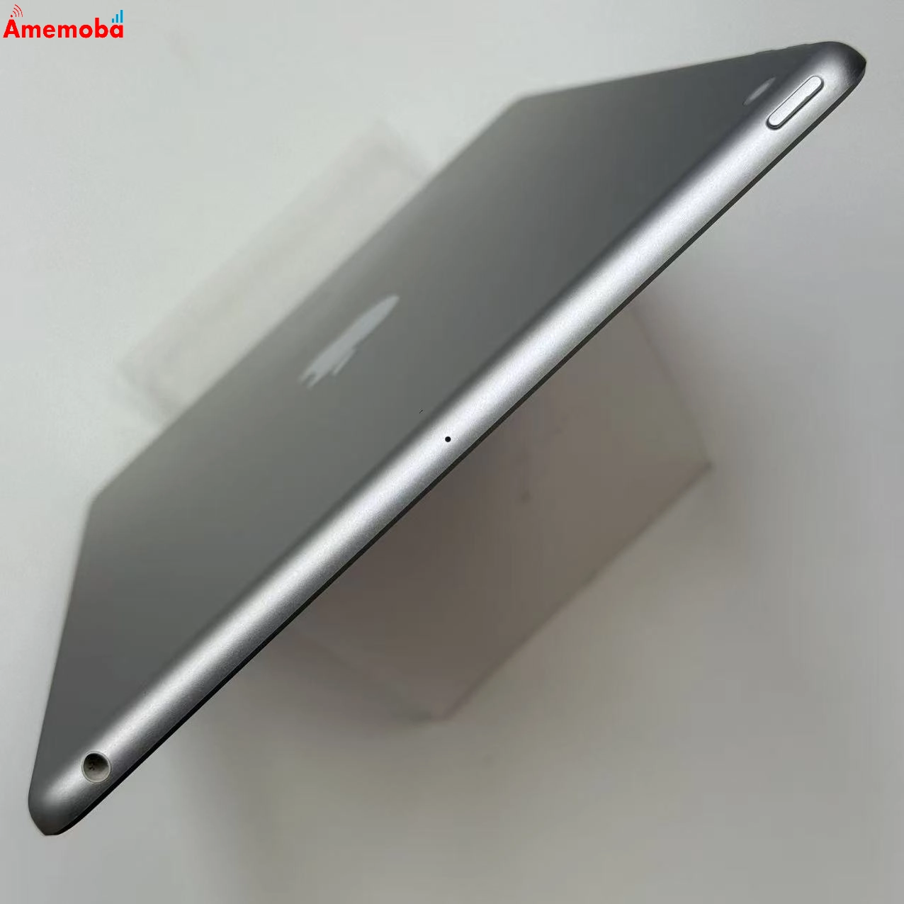 iPad 第6世代 Wi-Fiモデル 32GB シルバー MR7G2J/A 極美品