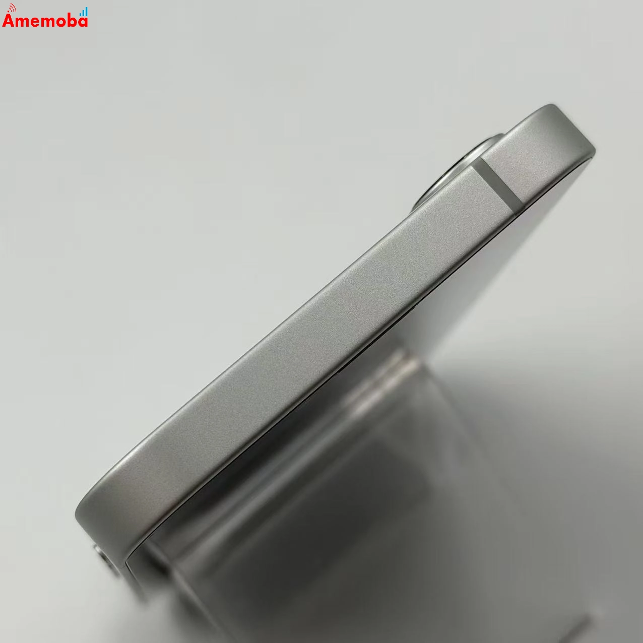 iPhone 16e 128GB ホワイト MD1R4J/A AU版SIMフリー   新品同様 au