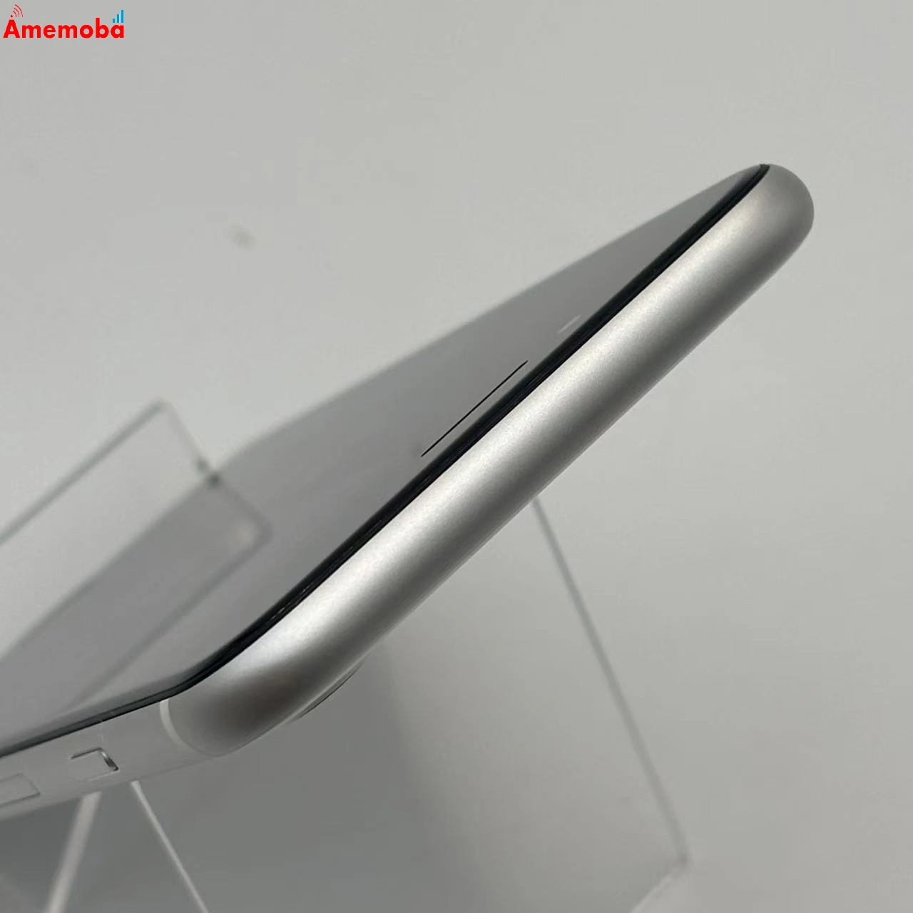 iPhoneSE 第2世代 128GB ホワイト MHGU3J/A docomo版SIMフリー 極美品