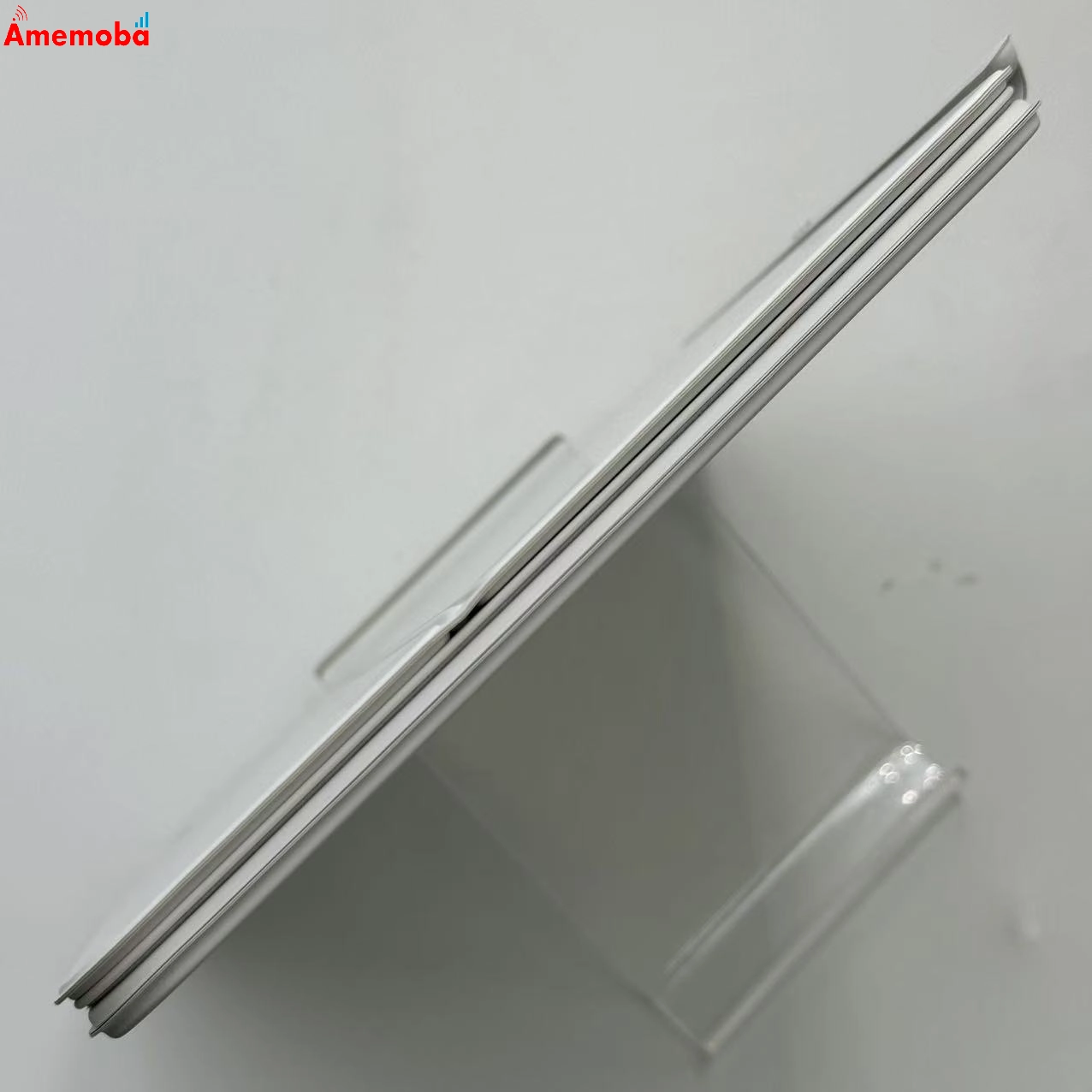 iPad(第10世代)用Magic Keyboard Folio 日本語 ホワイト A2695 美品 *
