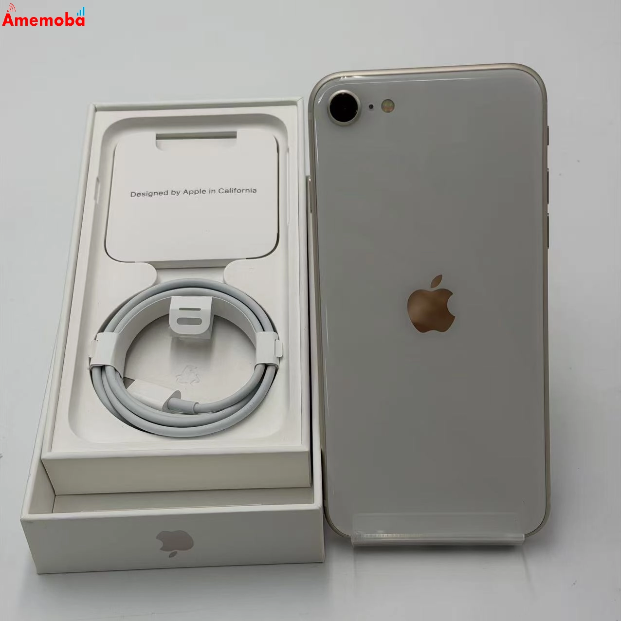 iPhoneSE 第3世代 64GB スターライト MMYD3J/A docomo版SIMフリー 極美品