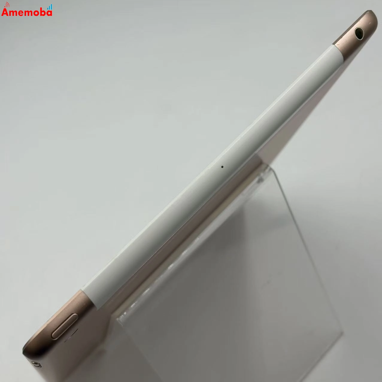 iPad 第8世代 Wi-Fi+Cellularモデル 32GB ゴールド MYMK2J/A docomo版SIMフリー ジャンク品
