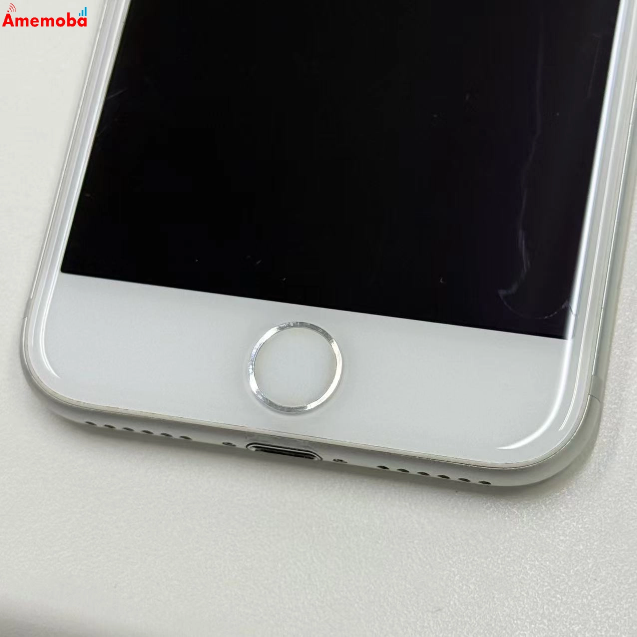 iPhone7 32GB シルバー MNCF2J/A docomo版SIMフリー