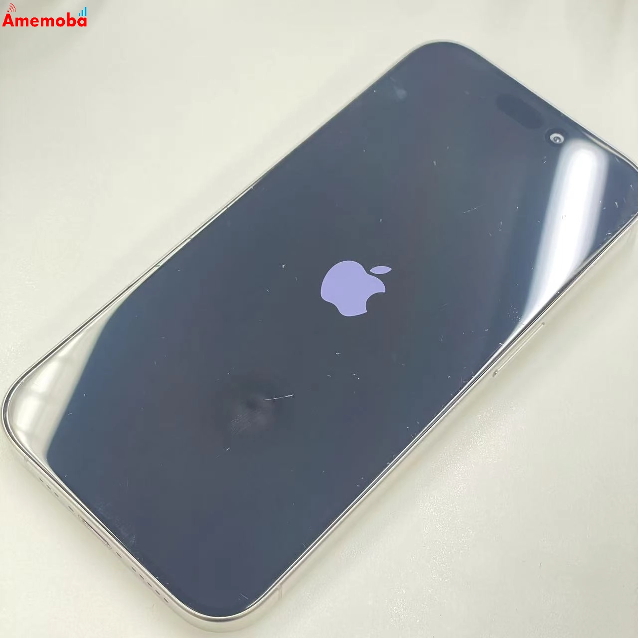 iPhone15 Pro 256GB ホワイトチタニウム MTUD3J/A Apple版SIMフリー