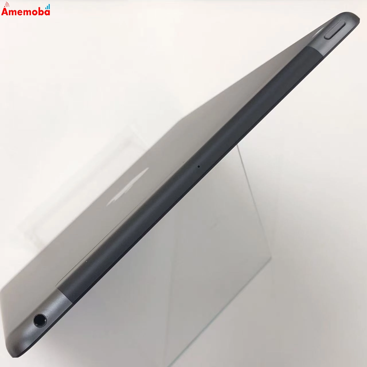 iPad 第8世代 32GB スペースグレイ MYMH2J/A docomo版SIMフリー 訳あり品
