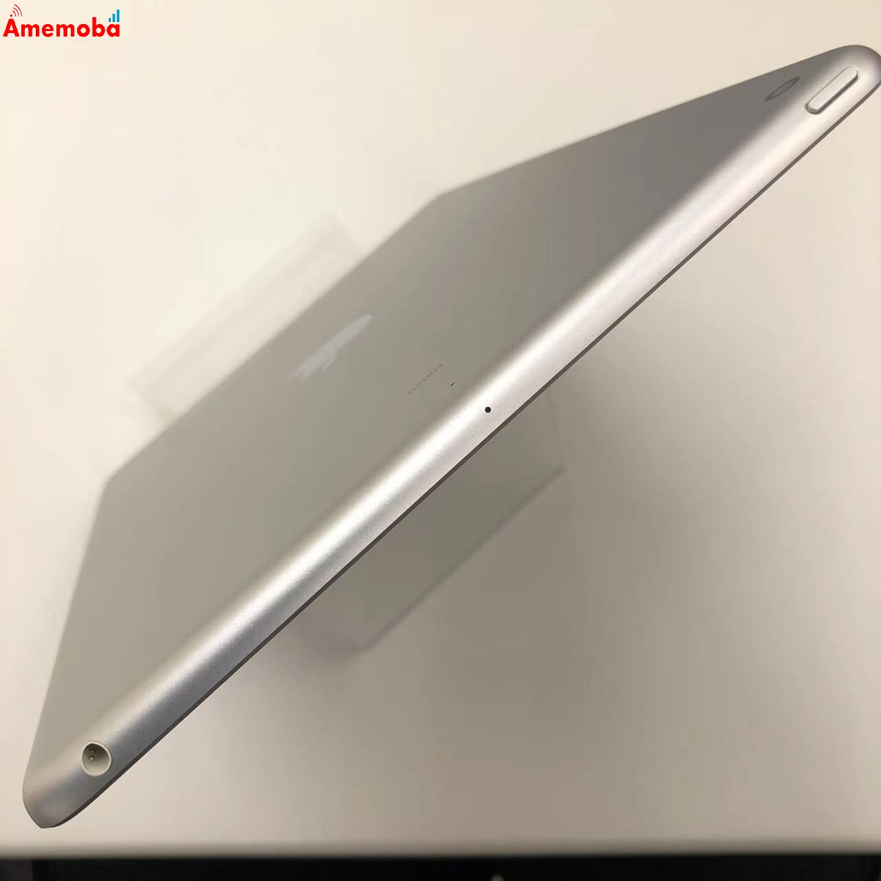 iPad 第9世代 Wi-Fiモデル 64GB シルバー MK2L3J/A