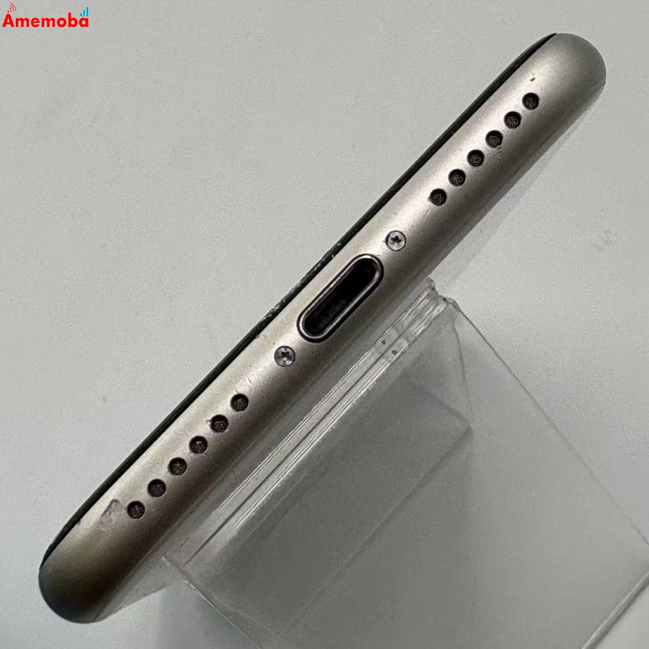 iPhoneSE 第3世代 64GB スターライト MMYD3J/A AU版SIMフリー ジャンク品