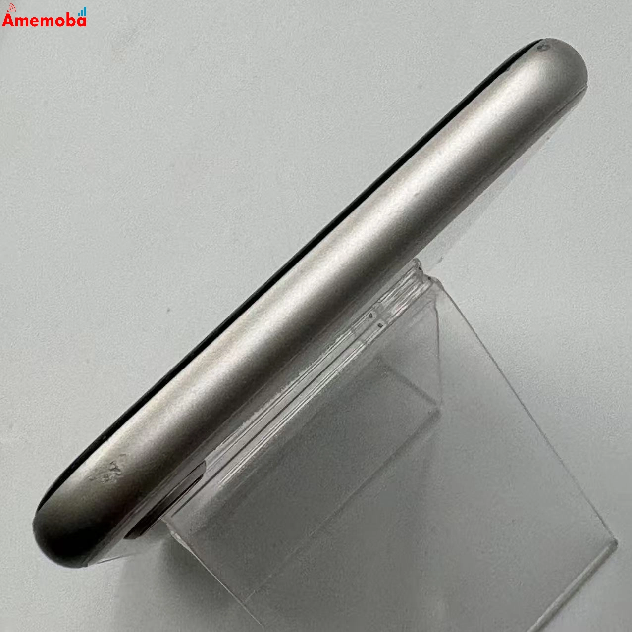 iPhoneSE 第3世代 64GB スターライト MMYD3J/A AU版SIMフリー ジャンク品