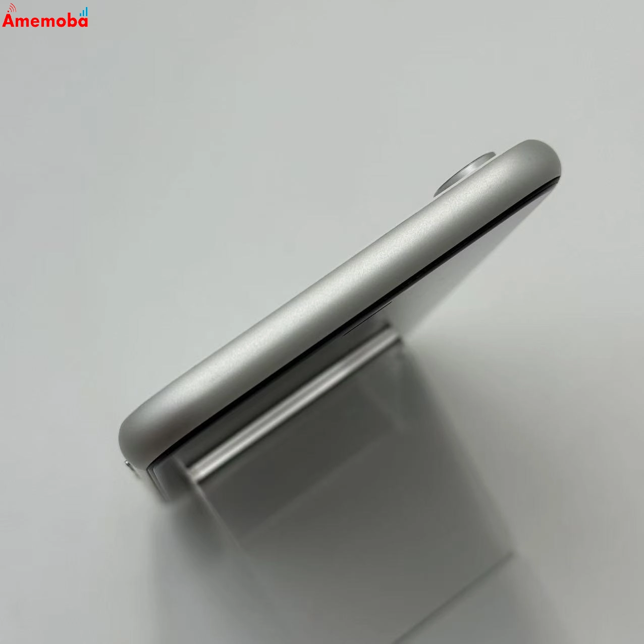 iPhoneXR 64GB ホワイト MT032J/A docomo版SIMフリー 訳あり品