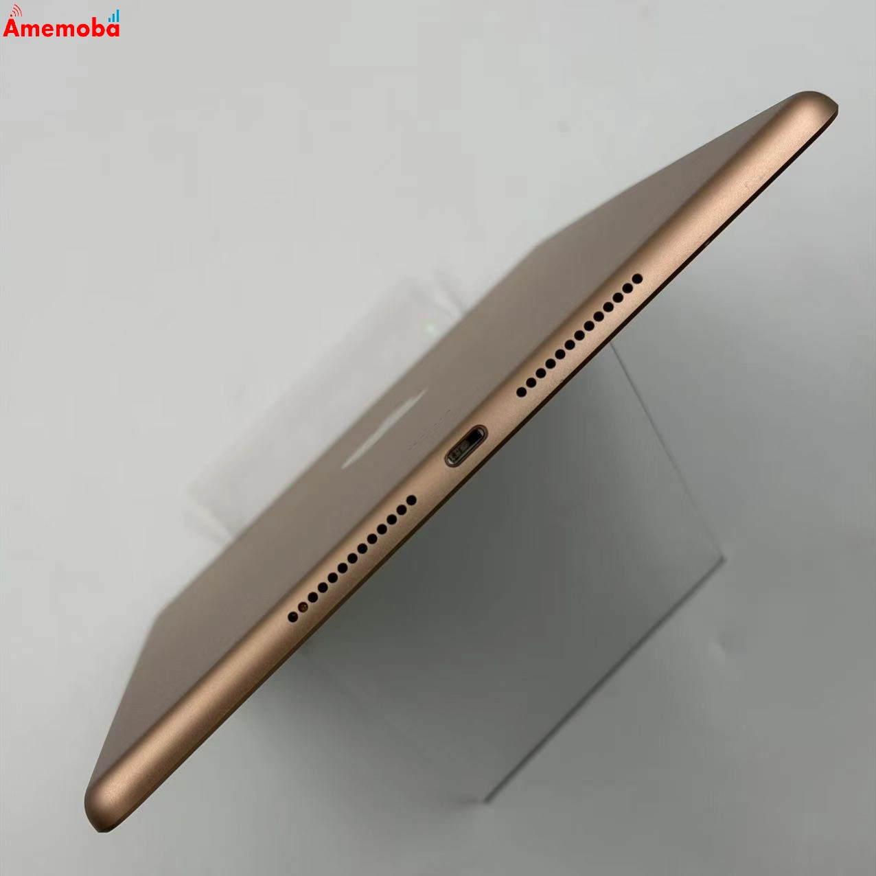 iPad 第8世代 Wi-Fiモデル 32GB ゴールド MYLC2J/A  新品同様