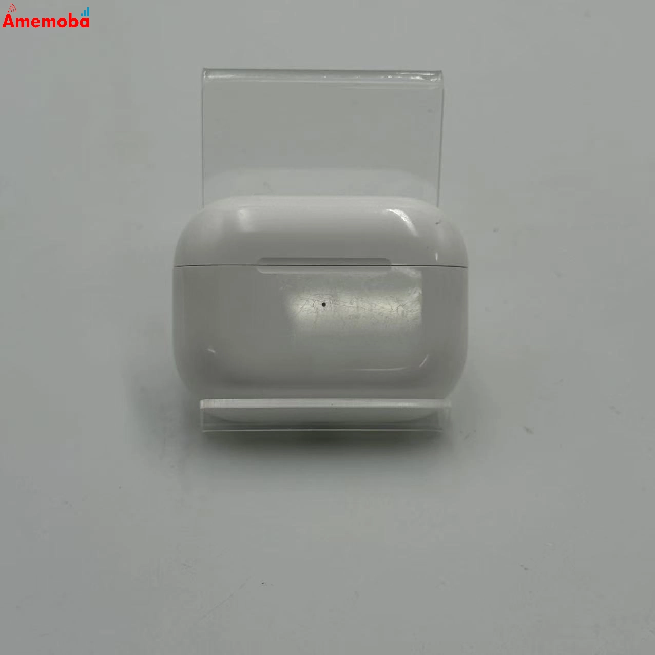 Airpods Pro 第2世代 MagSafe 充電ケース (Lightning) 付き ホワイト A2698