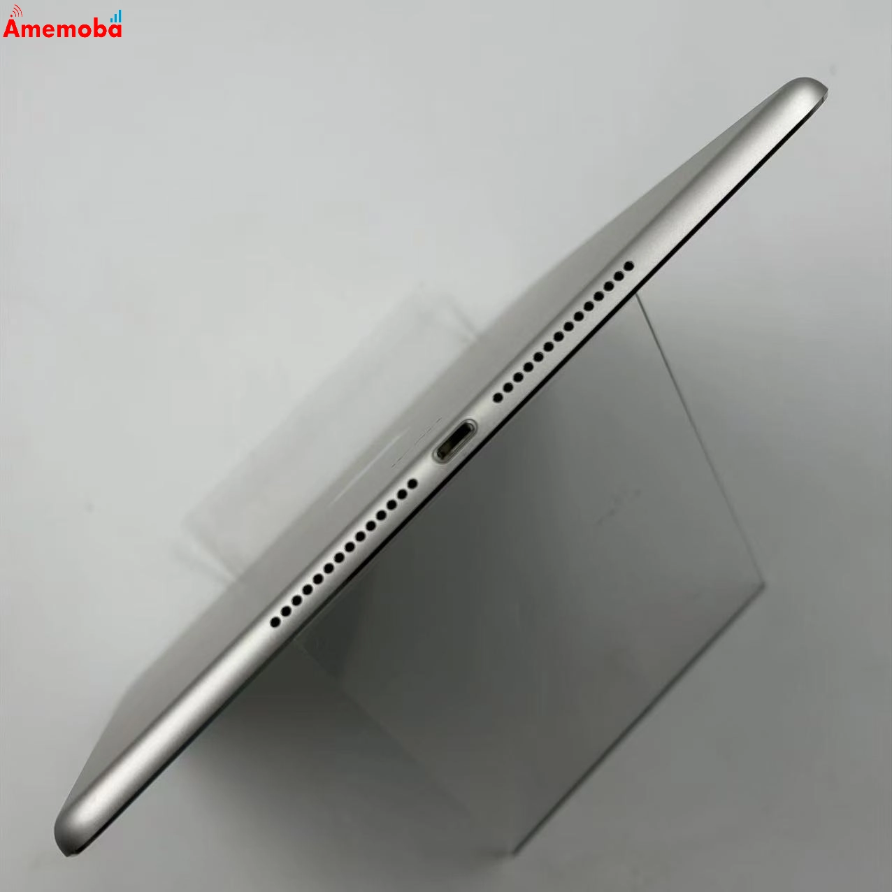 iPad Air 第2世代 Wi-Fiモデル 16GB シルバー MGLW2J/A 極美品