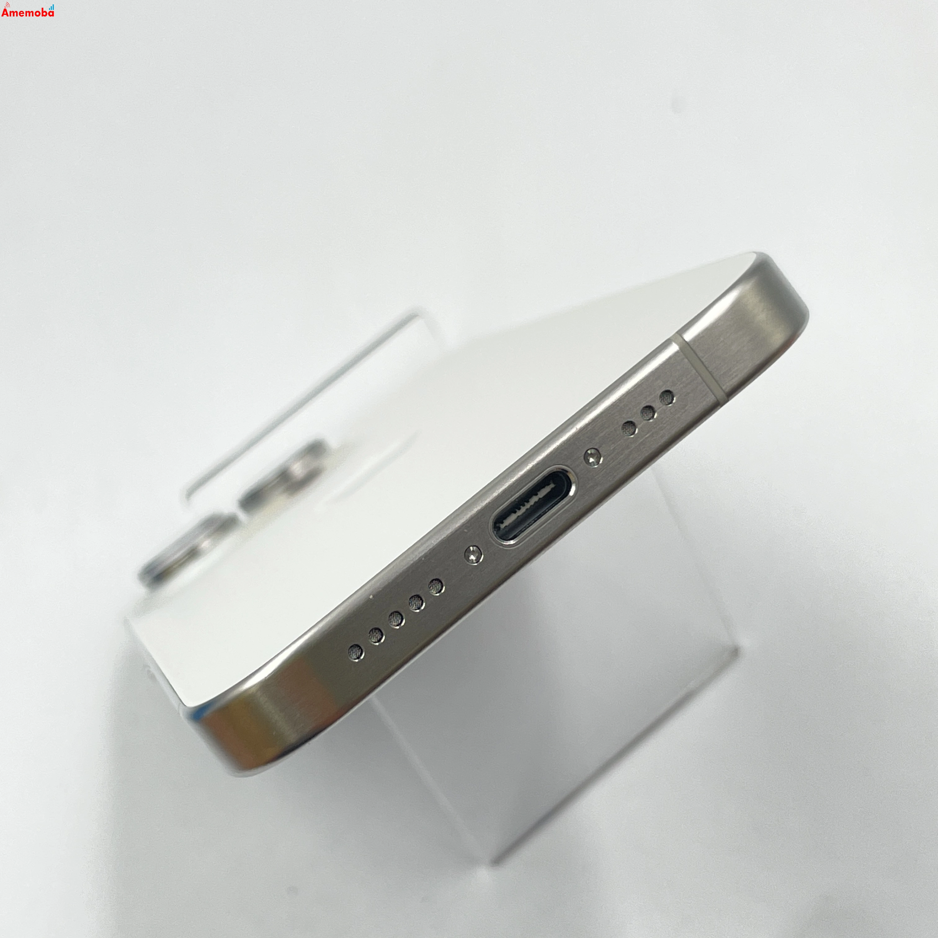iPhone15 Pro 256GB ホワイトチタニウム MTUD3J/A Apple版SIMフリー 極美品