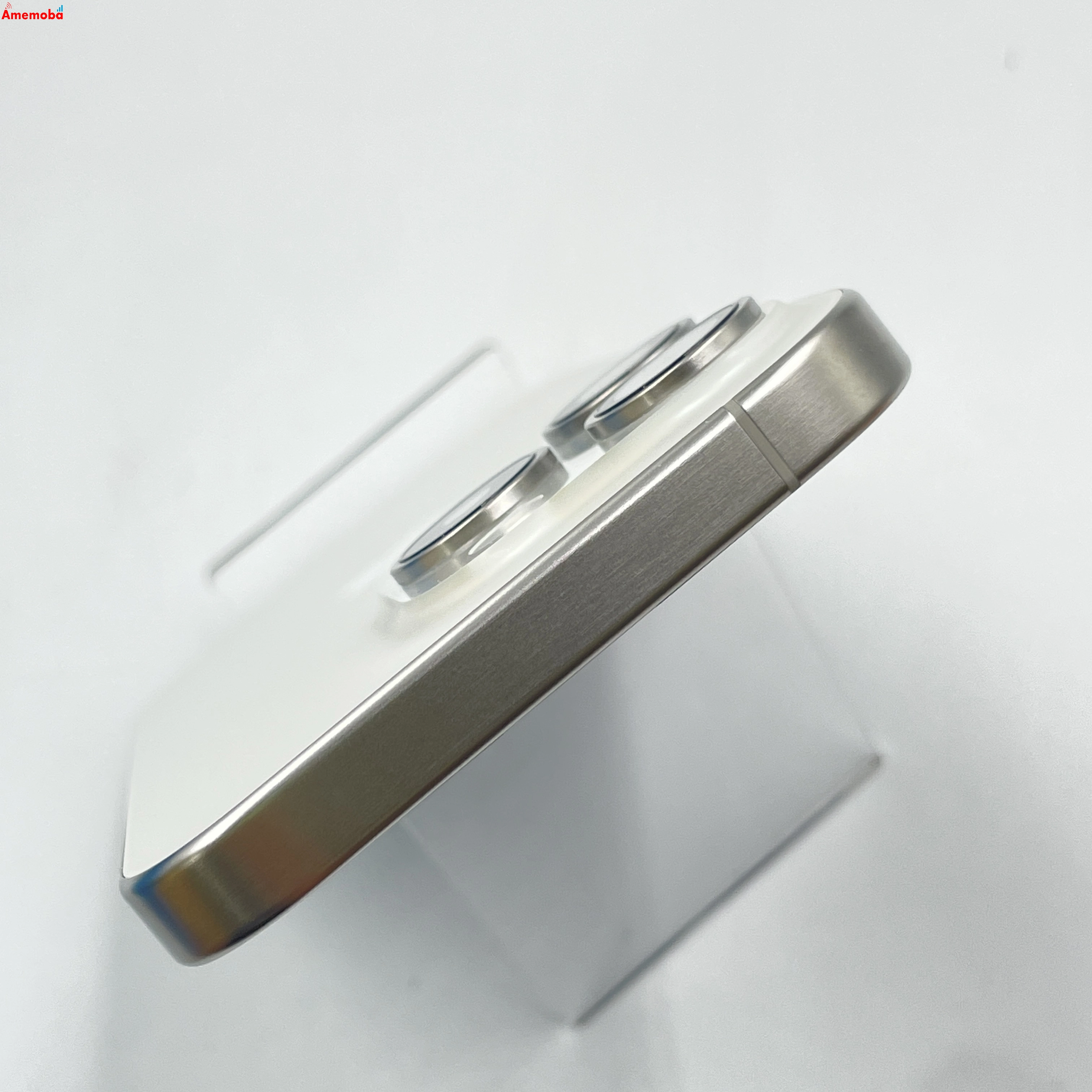 iPhone15 Pro 256GB ホワイトチタニウム MTUD3J/A Apple版SIMフリー 極美品