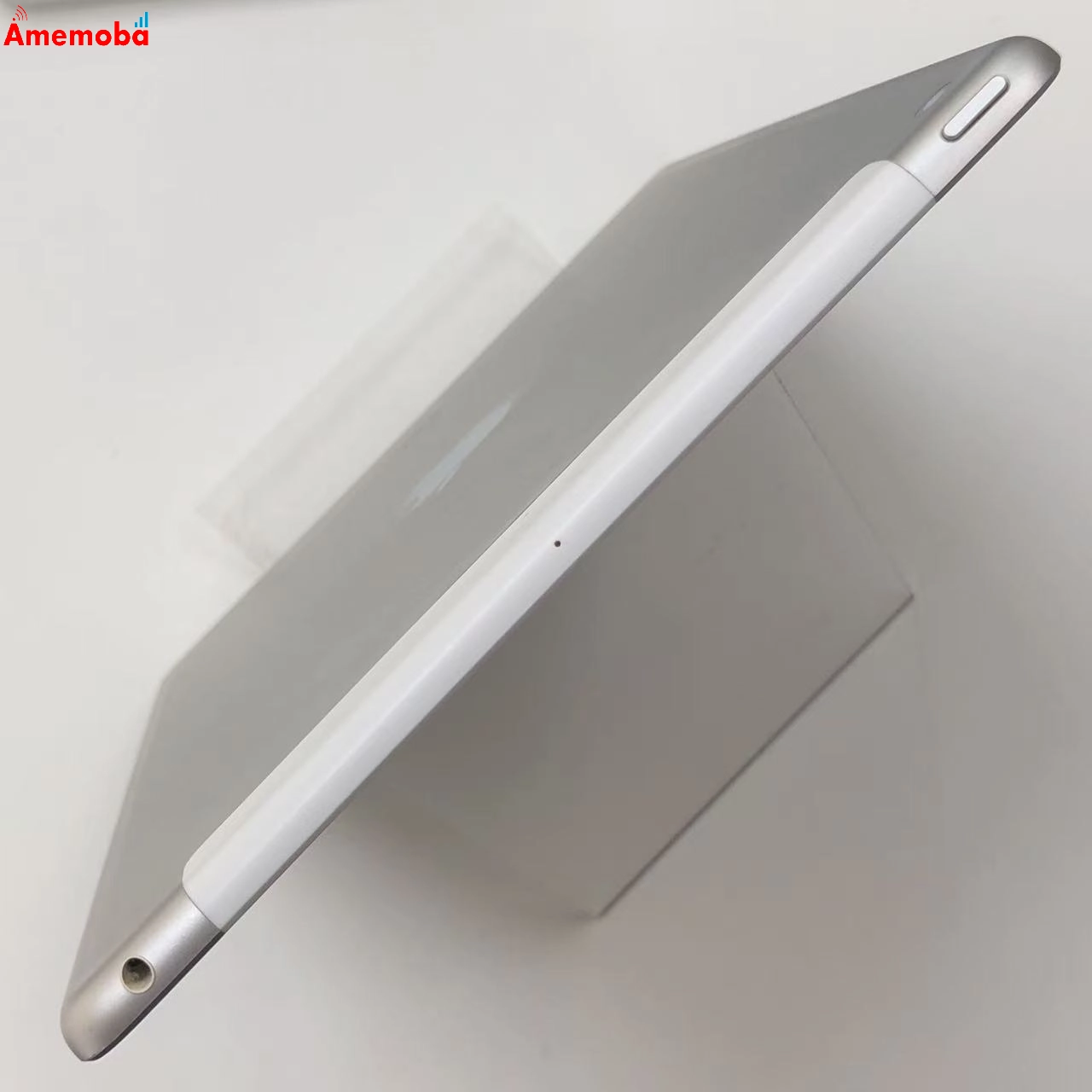 iPad 第8世代 32GB シルバー MYMJ2J/A SoftBank版SIMフリー ジャンク品