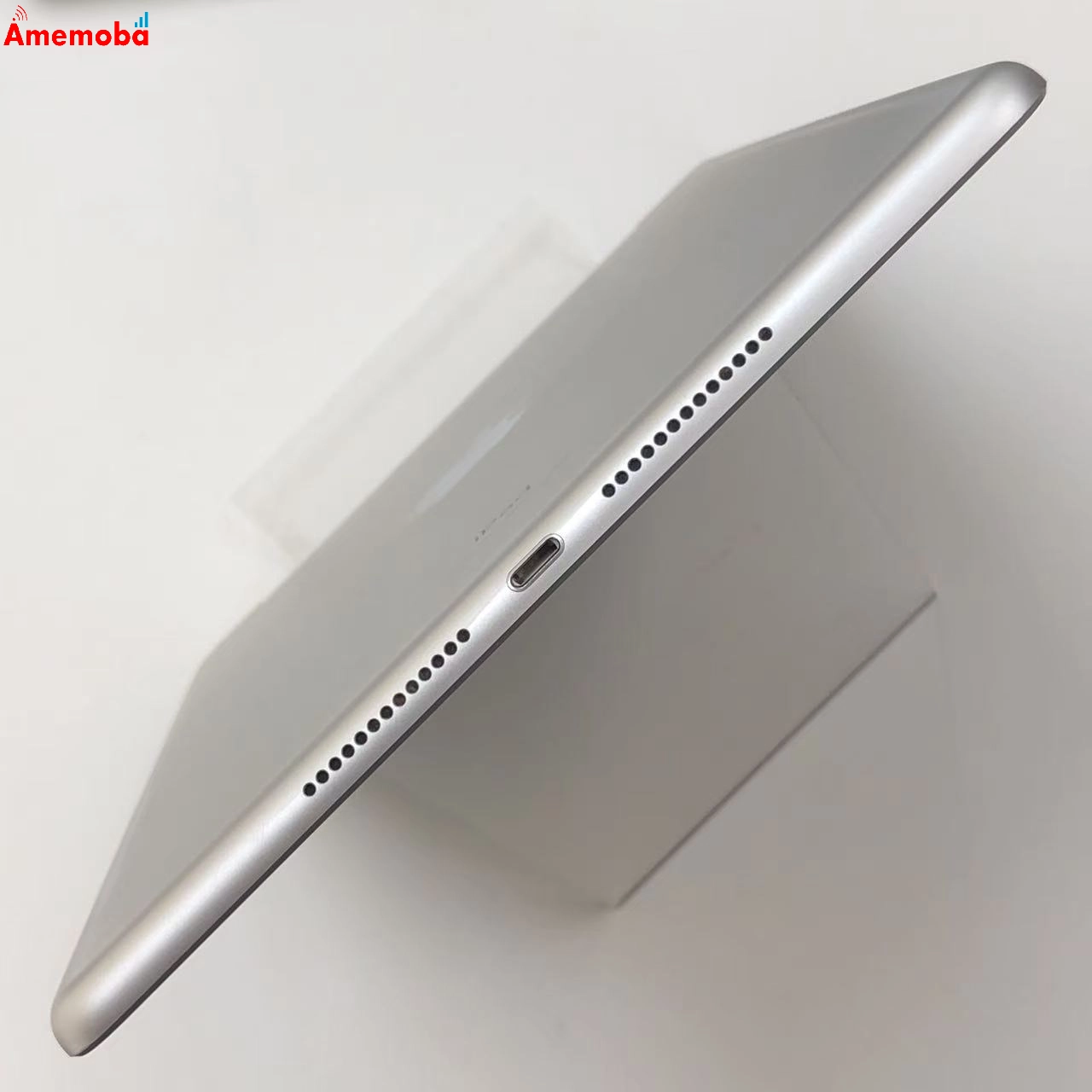 iPad 第8世代 32GB シルバー MYMJ2J/A SoftBank版SIMフリー ジャンク品