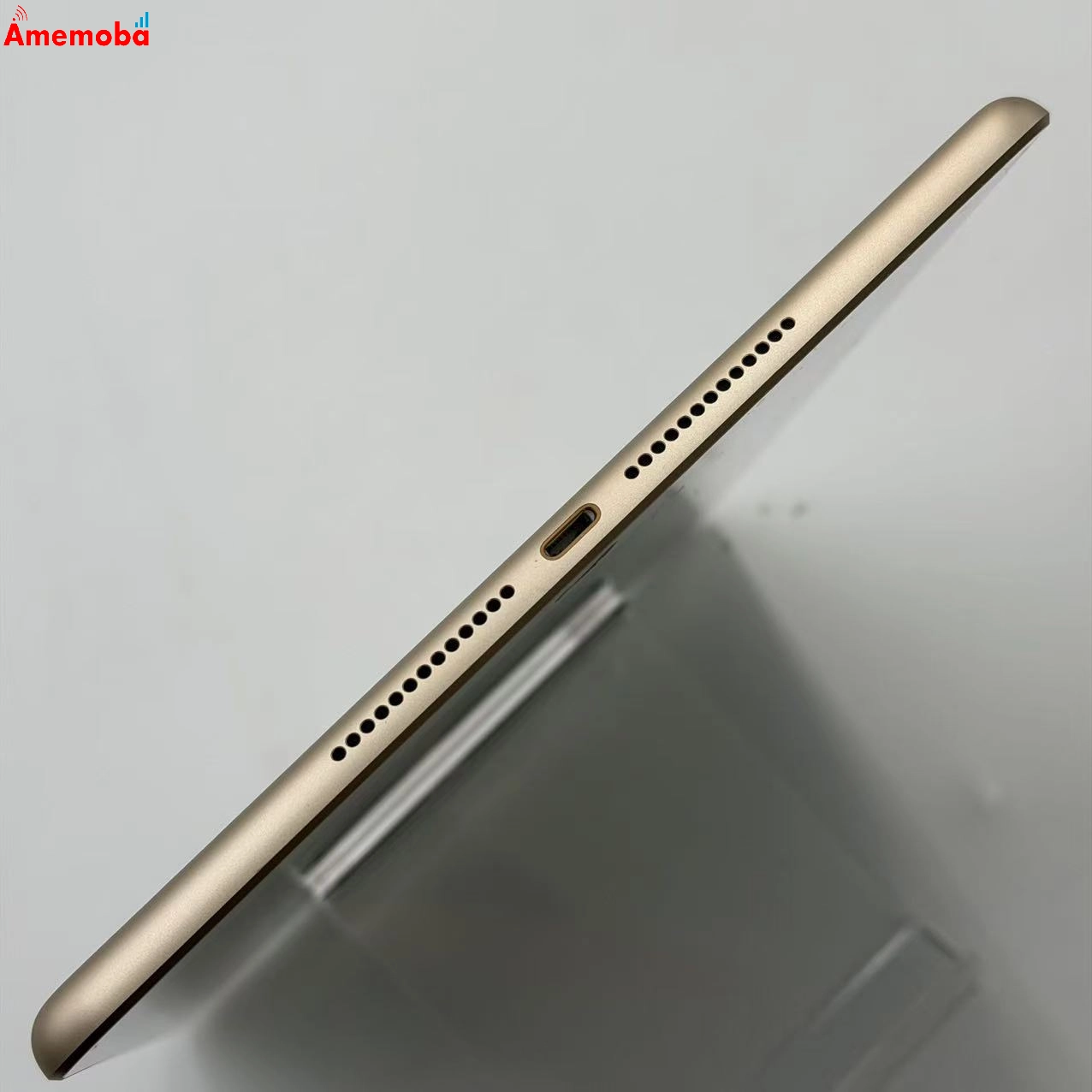 iPad 第5世代 Wi-Fi+Cellularモデル 32GB ゴールド MPG42J/A docomo版SIMフリー 美品
