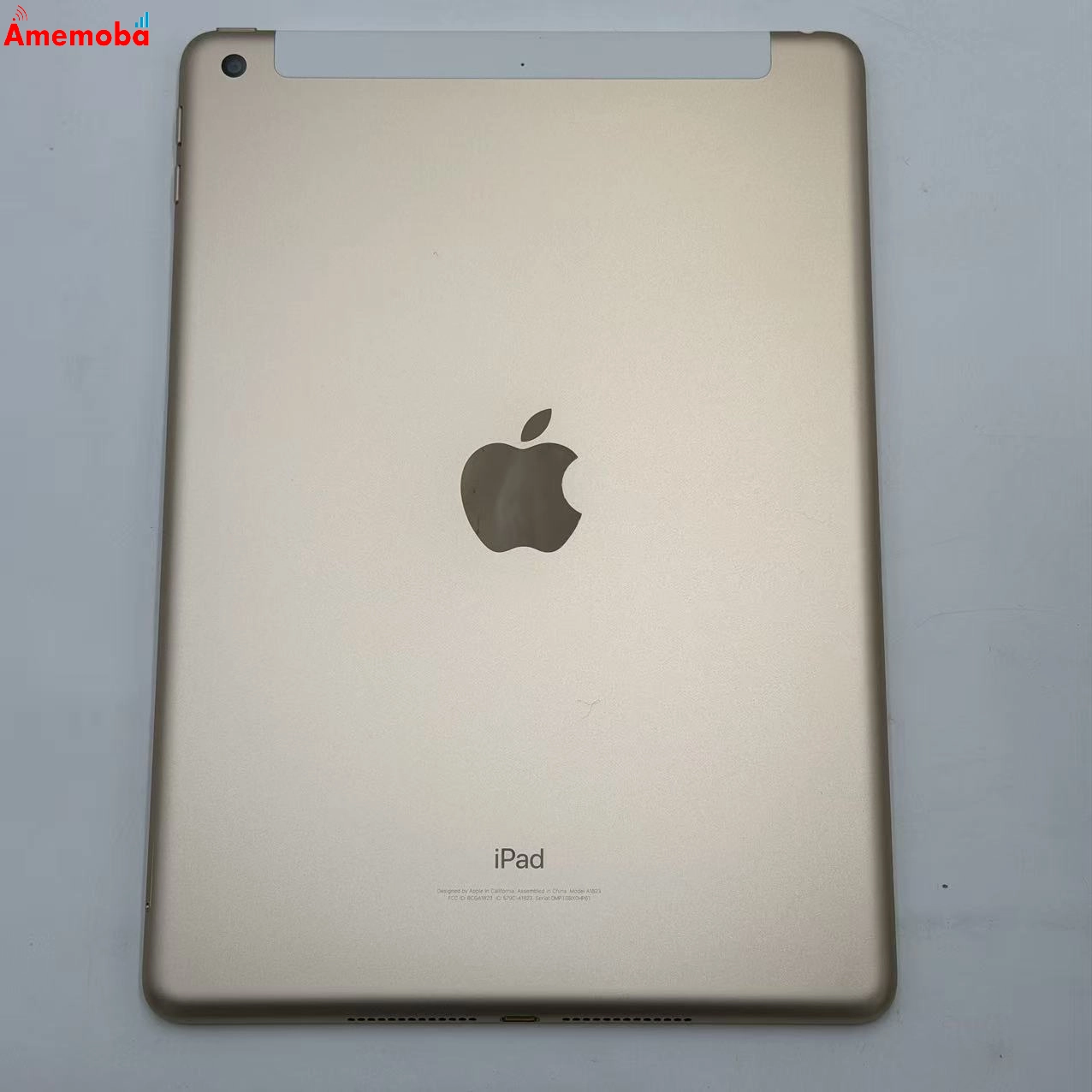 iPad 第5世代 Wi-Fi+Cellularモデル 32GB ゴールド MPG42J/A docomo版SIMフリー 美品