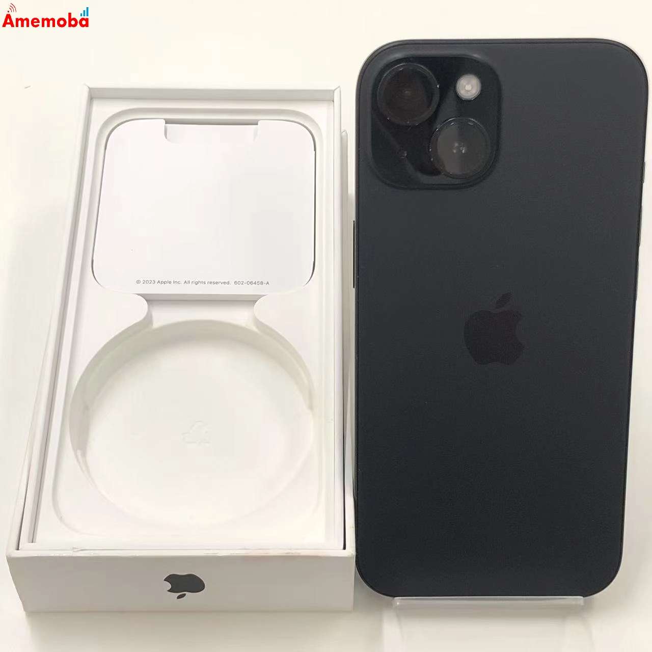 iPhone15 128GB ブラック MTMH3J/A Apple版SIMフリー 美品