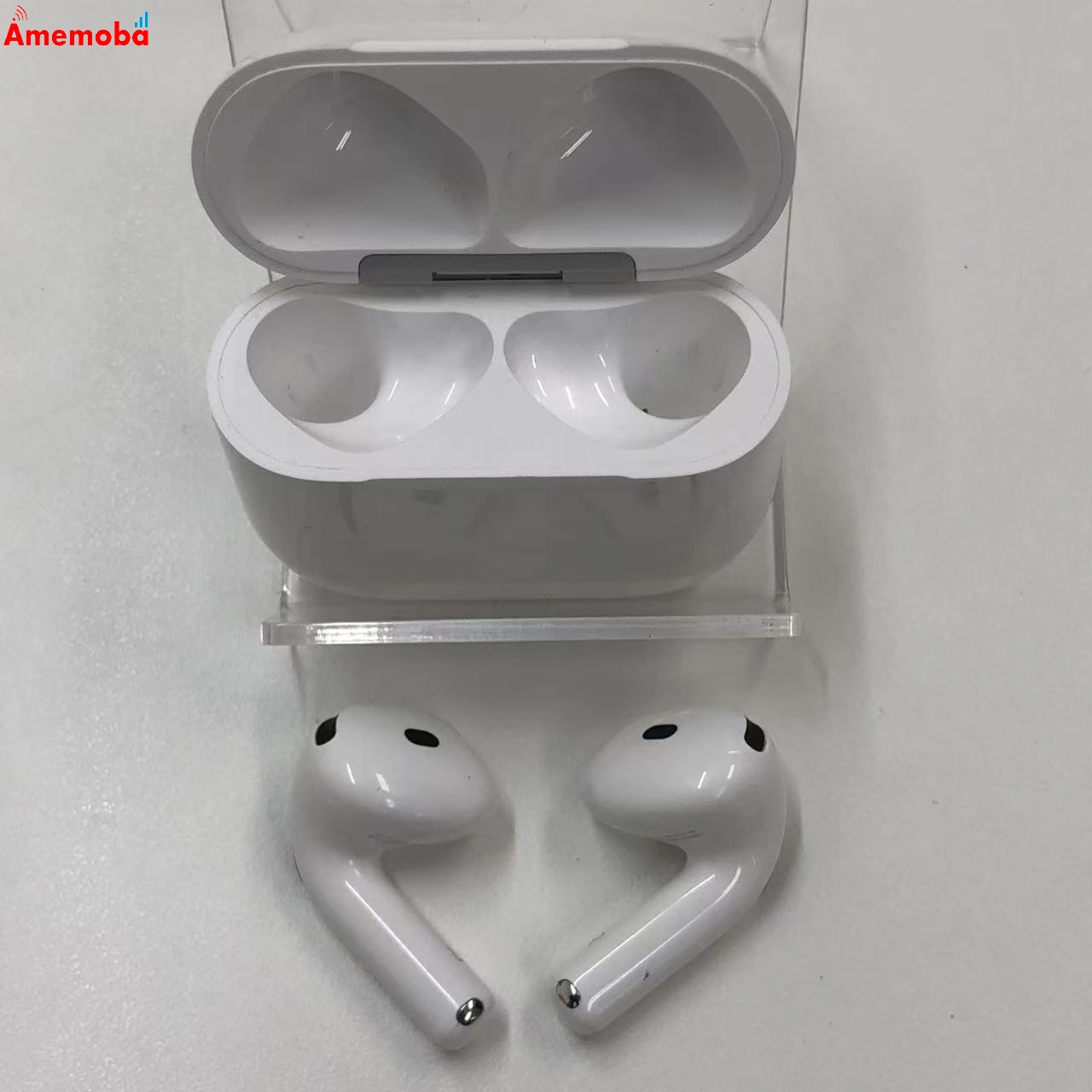 AirPods 第4世代 アクティブノイズキャンセリング搭載 ホワイト MXP93J/A