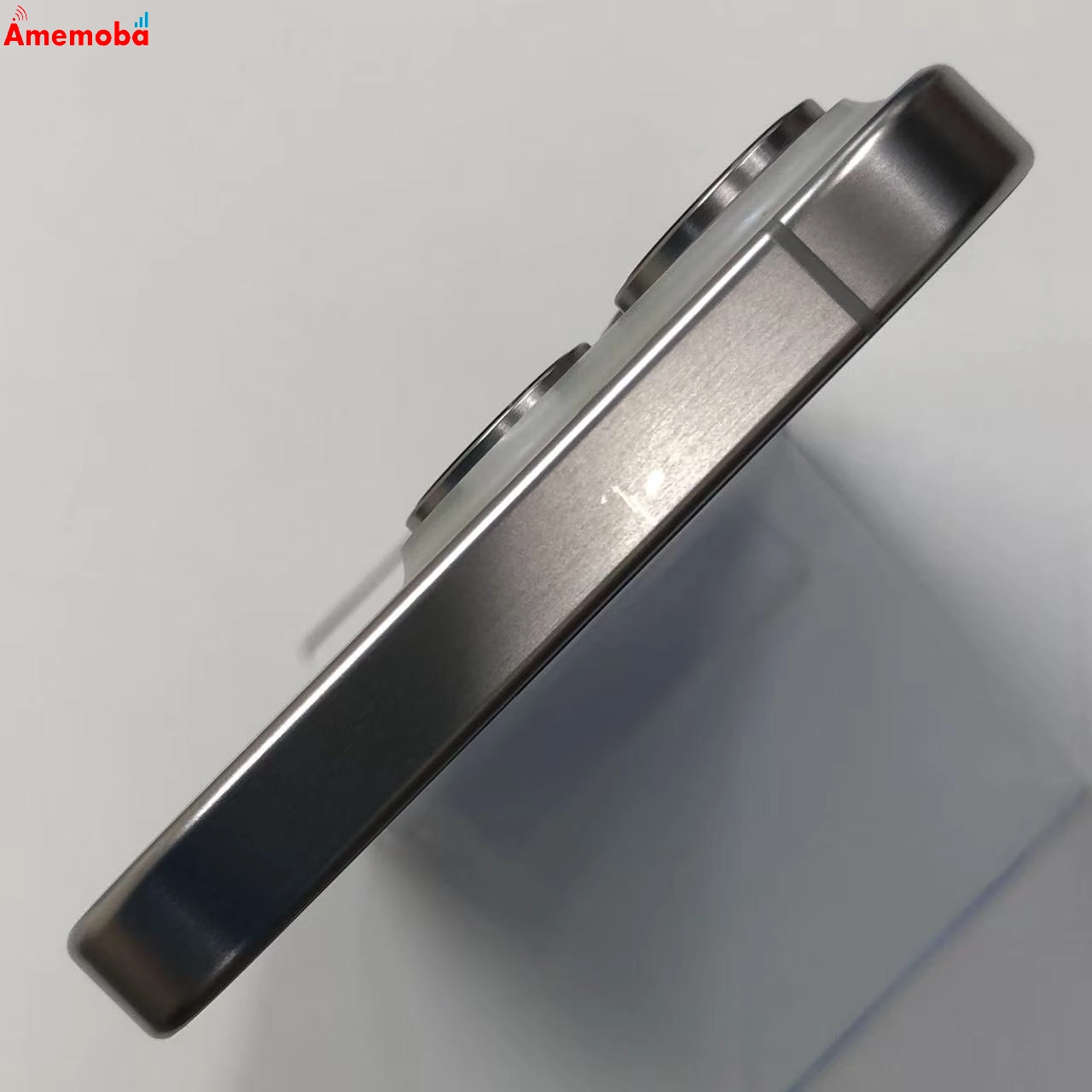 iPhone15 Pro 256GB ホワイトチタニウム MTUD3J/A Apple版SIMフリー 美品