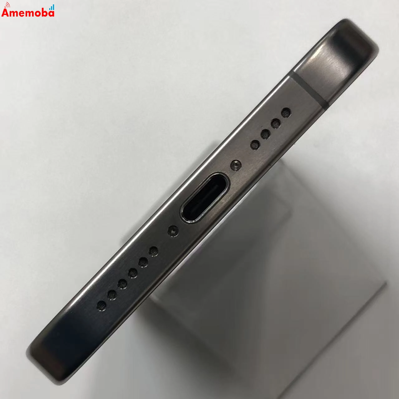 iPhone15 Pro Max 256GB ナチュラルチタニウム MU6R3J/A docomo版SIMフリー 極美品