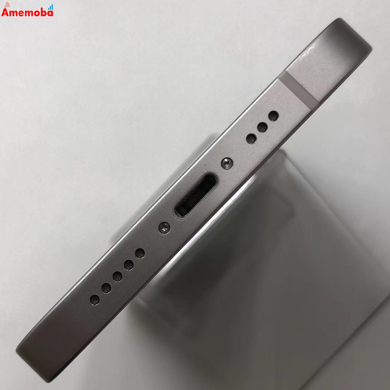 iPhone12 64GB ホワイト MGHP3J/A docomo版SIMフリー 新品同様