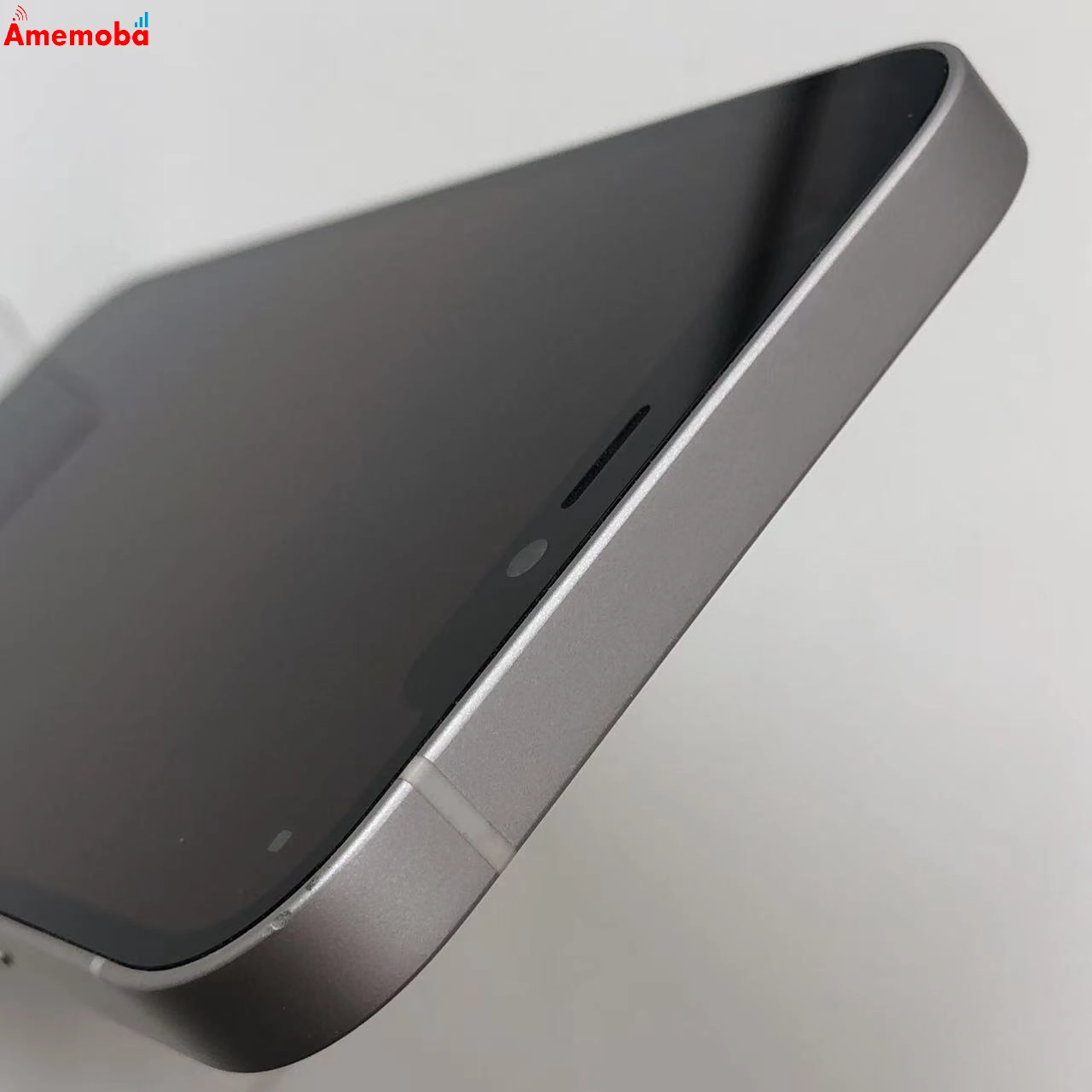 iPhone12 64GB ホワイト MGHP3J/A docomo版SIMフリー 美品