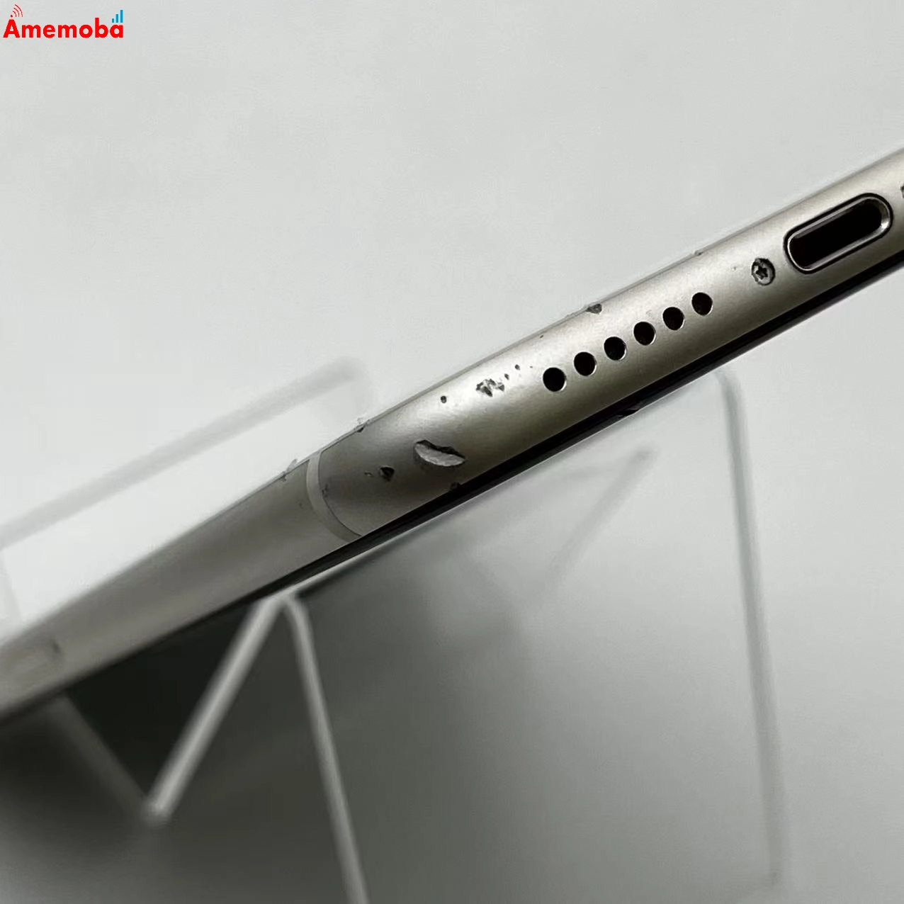 iPhoneSE 第3世代 64GB スターライト MMYD3J/A AU版SIMフリー ジャンク品