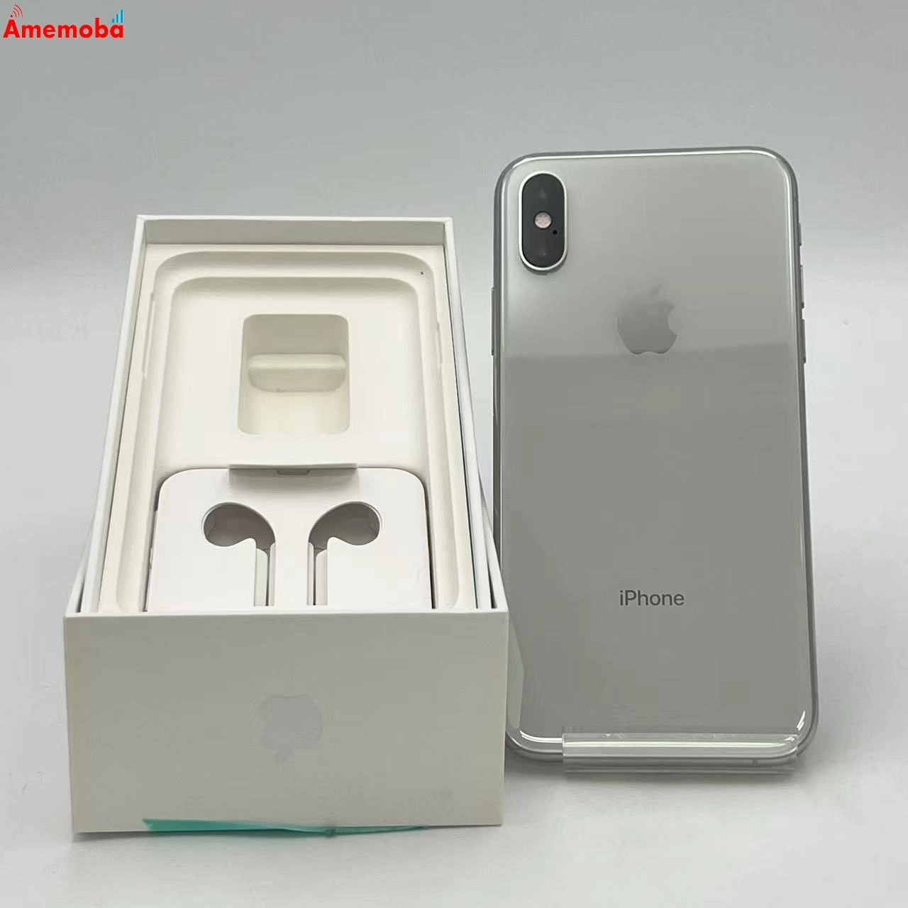 iPhoneXS 64GB シルバー NTAX2J/A docomo版SIMフリー