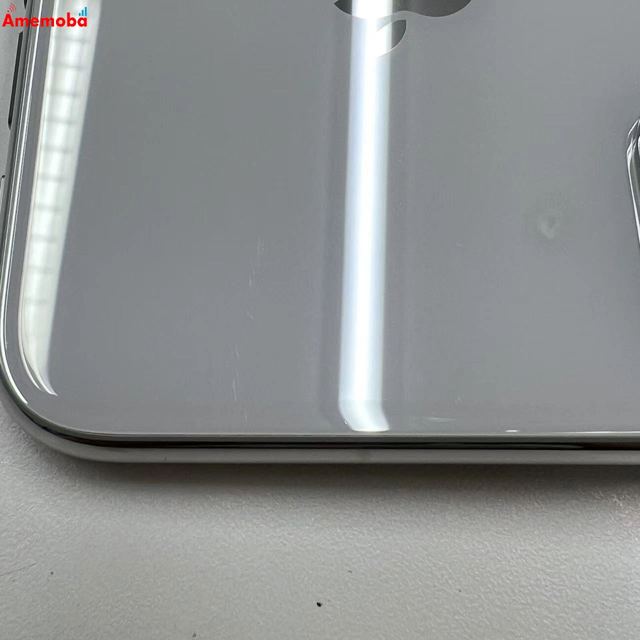 iPhoneXS 64GB シルバー NTAX2J/A docomo版SIMフリー
