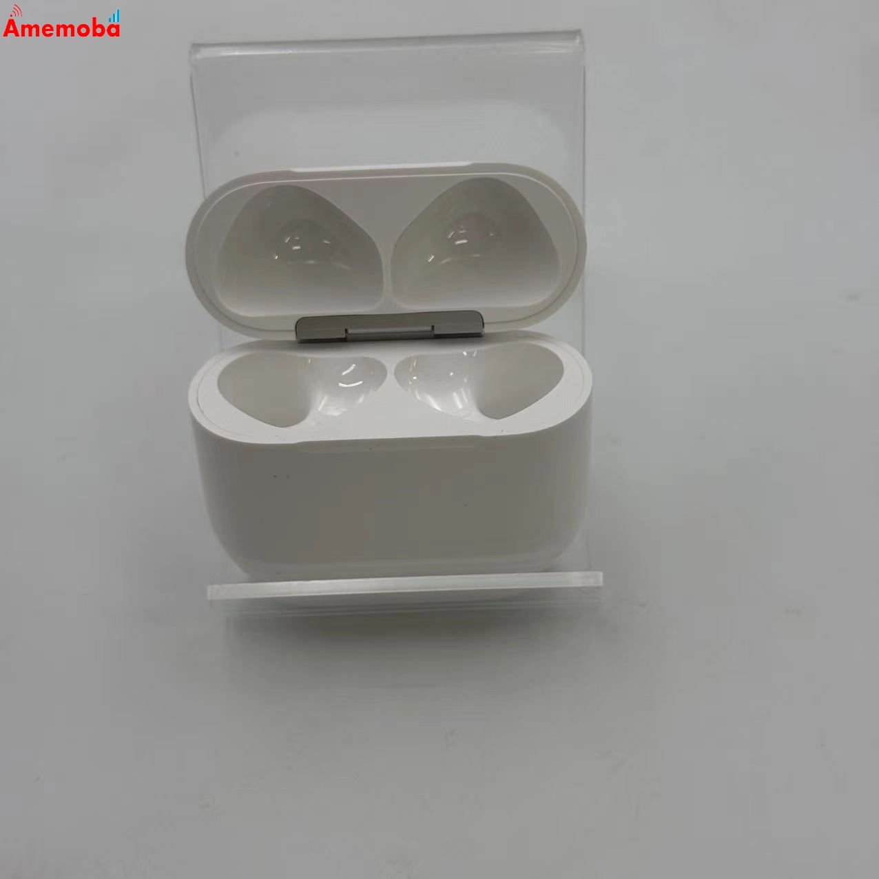 AirPods 第4世代 - ホワイト MXP63J/A 極美品