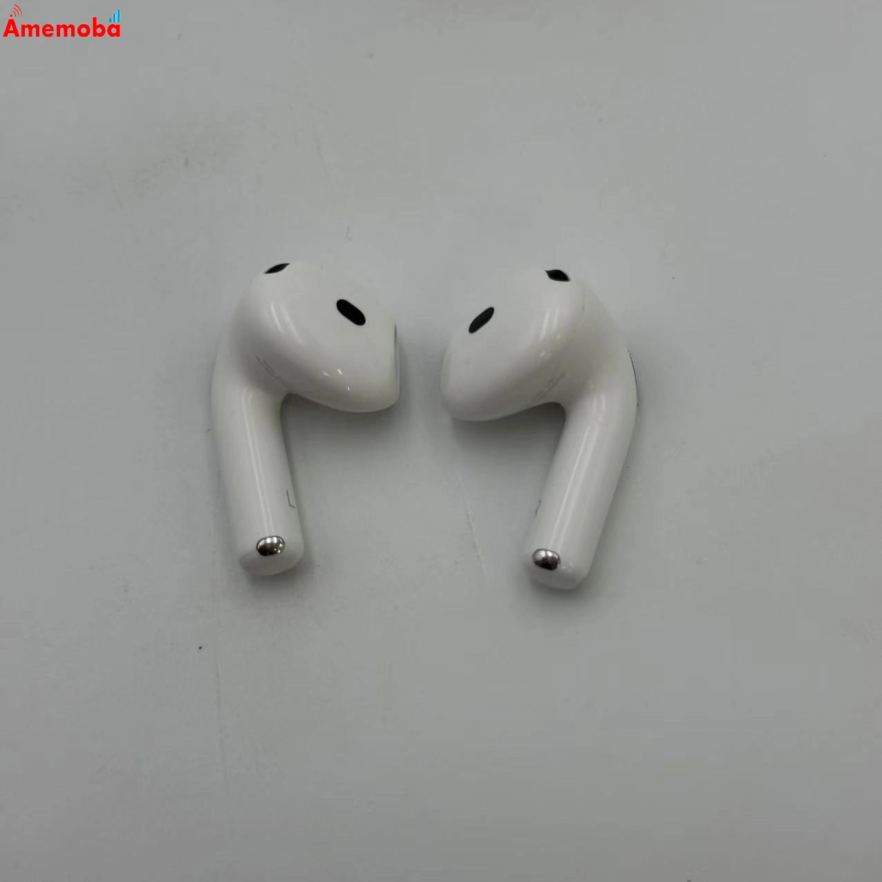AirPods 第4世代 - ホワイト MXP63J/A 極美品