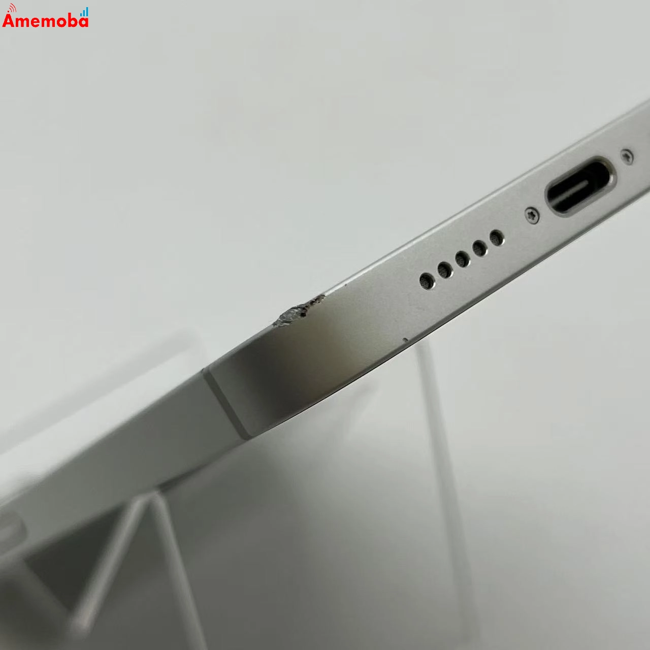 iPhone 16e 128GB ホワイト MD1R4J/A SoftBank版SIMフリー