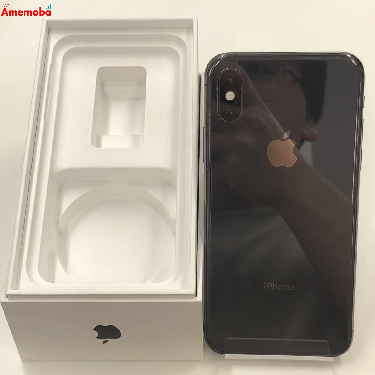 iPhoneXS 64GB スペースグレイ MTAW2J/A docomo版SIMフリー