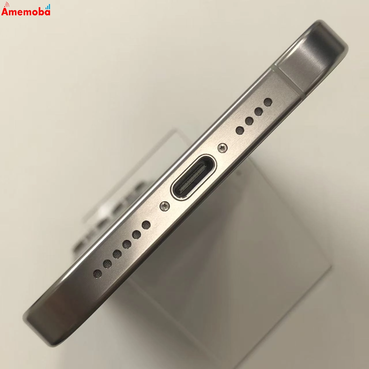 iPhone15 Pro Max 256GB ホワイトチタニウム MU6Q3J/A Apple版SIMフリー 新品同様