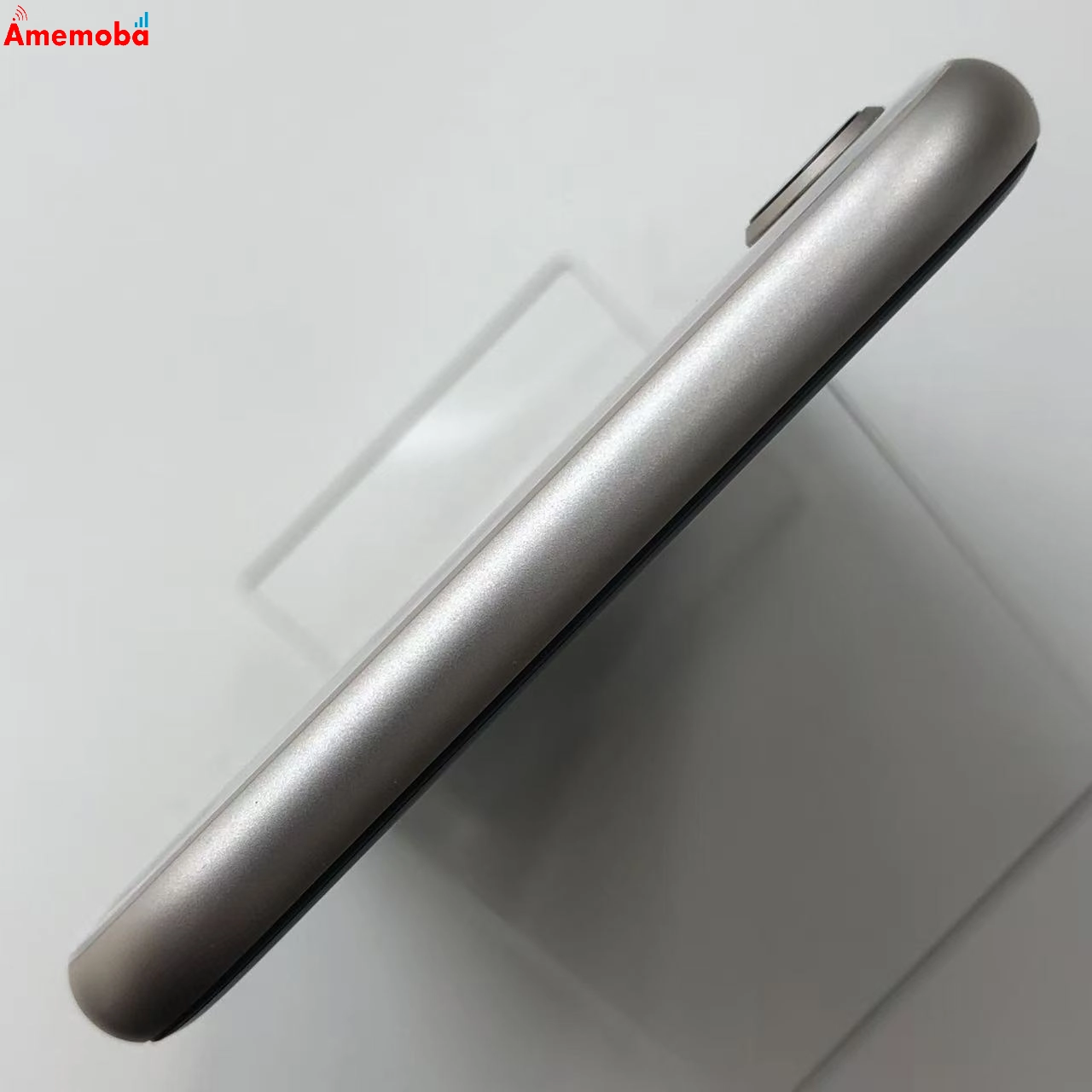 iPhoneSE 第3世代 64GB スターライト MMYD3J/A SoftBank版SIMフリー 新品同様