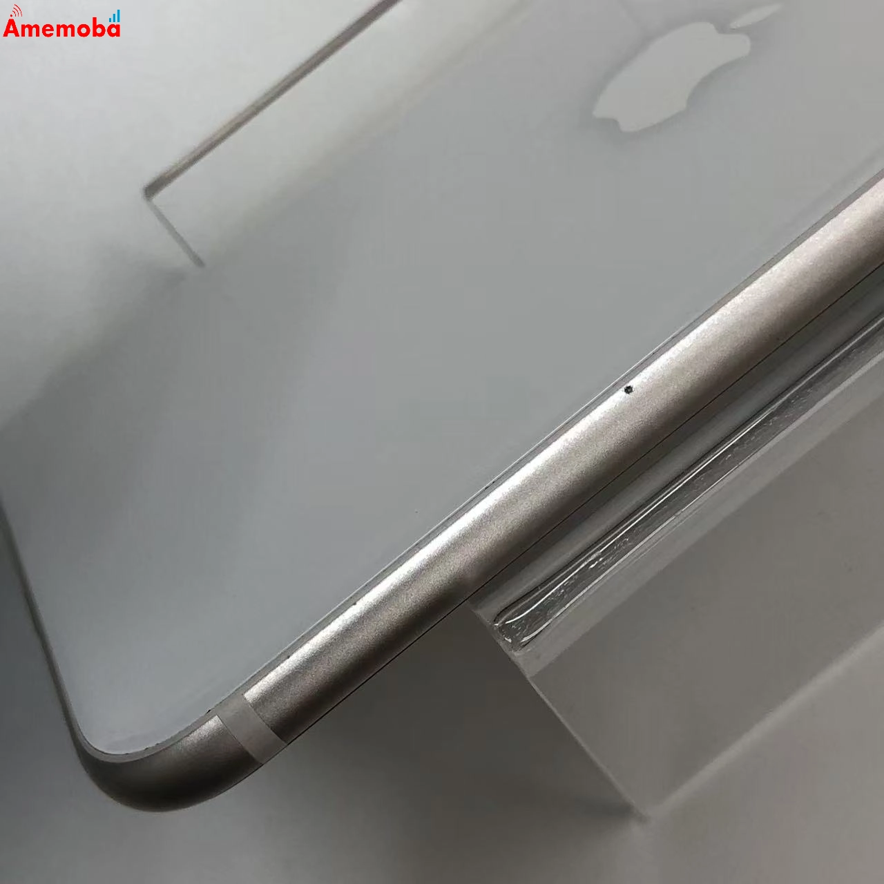 iPhoneSE 第3世代 64GB スターライト MMYD3J/A SoftBank版SIMフリー 美品