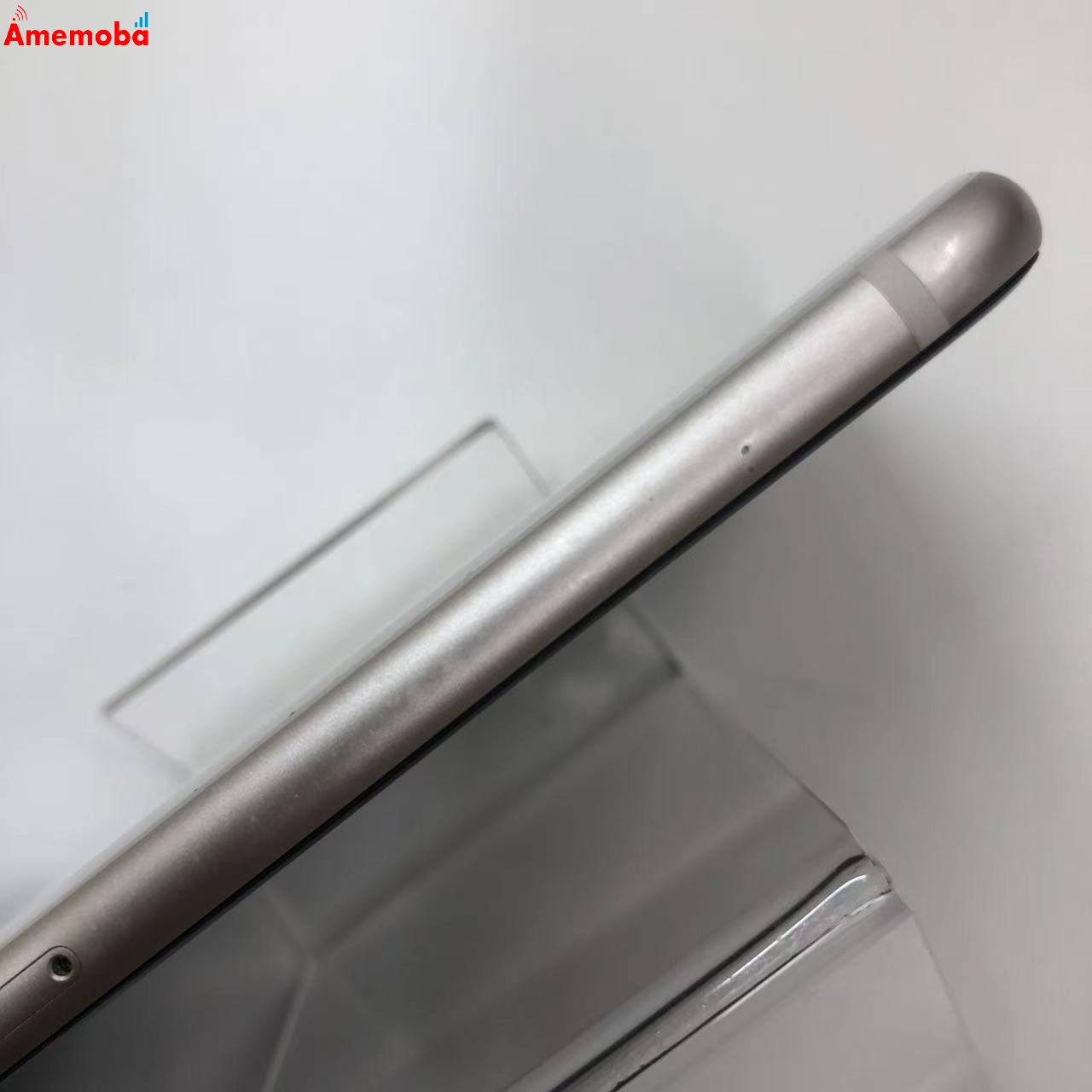 iPhoneSE 第3世代 64GB スターライト MMYD3J/A SoftBank版SIMフリー 美品