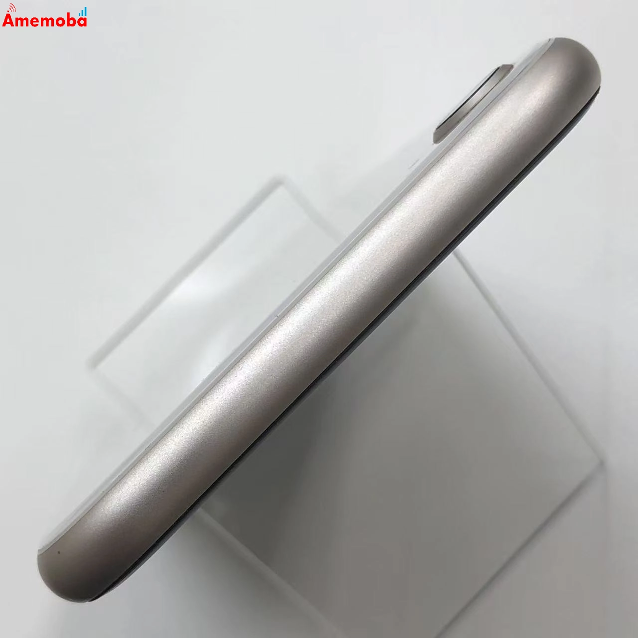 iPhoneSE 第3世代 64GB スターライト MMYD3J/A SoftBank版SIMフリー 美品