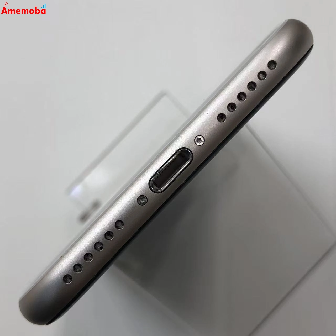 iPhoneSE 第3世代 64GB スターライト MMYD3J/A SoftBank版SIMフリー 新品同様