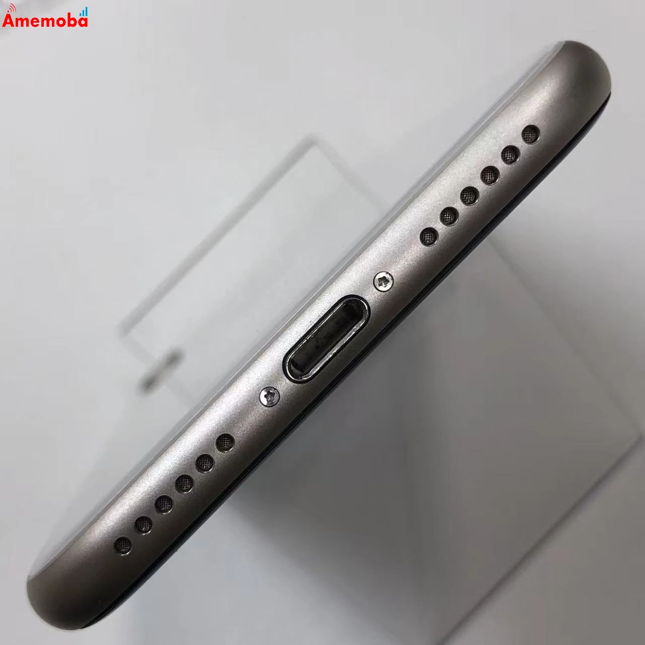 iPhoneSE 第3世代 64GB スターライト MMYD3J/A SoftBank版SIMフリー 極美品