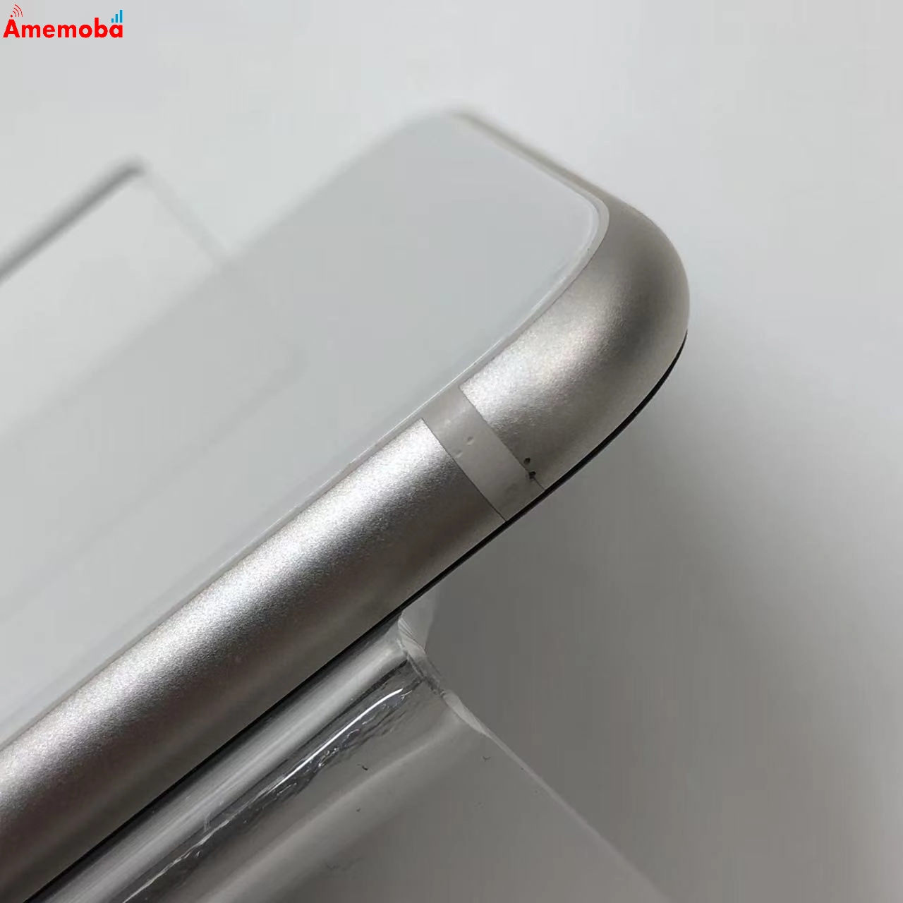 iPhoneSE 第3世代 64GB スターライト MMYD3J/A SoftBank版SIMフリー 極美品