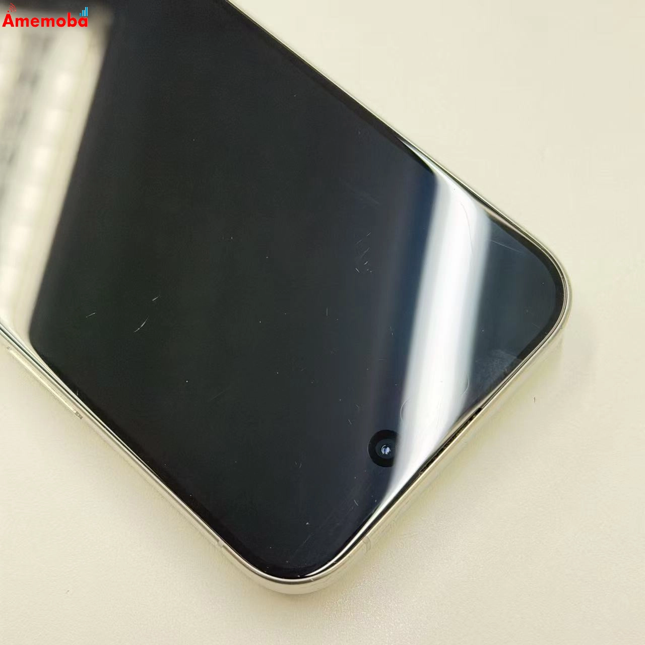 iPhone15 Pro 256GB ホワイトチタニウム MTUD3J/A Apple版SIMフリー