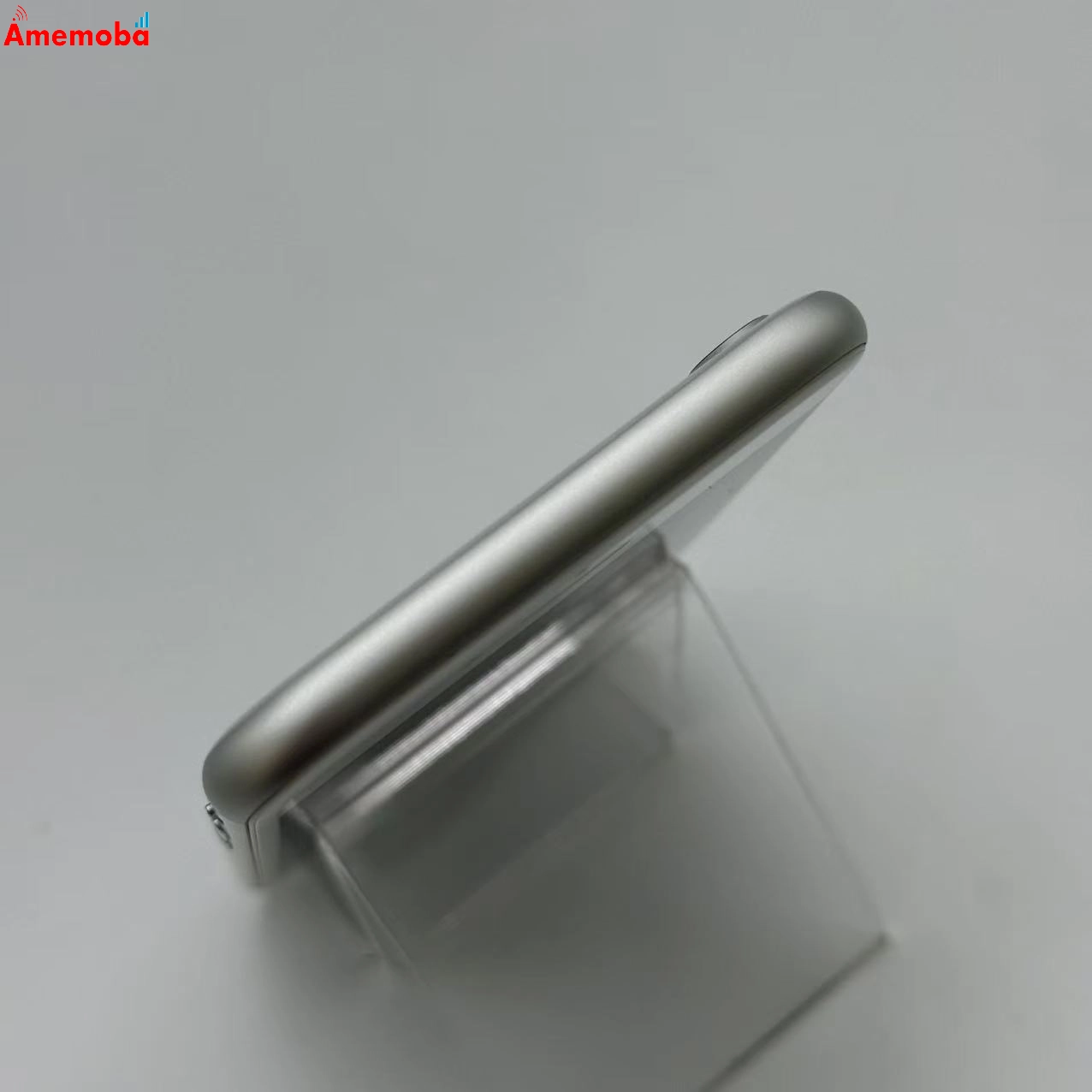iPhone8 64GB シルバー MQ792J/A Apple版SIMフリー 極美品