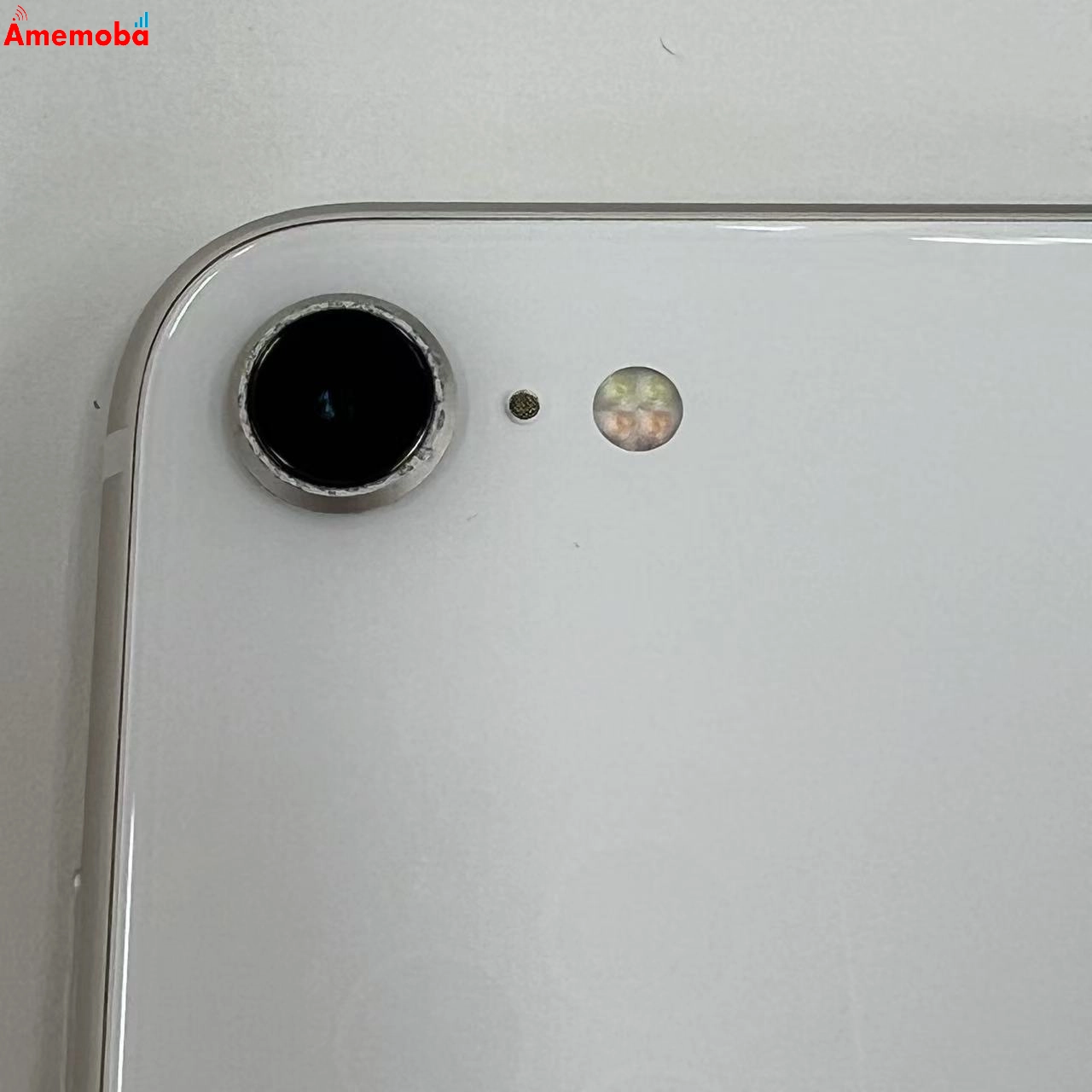 iPhoneSE 第3世代 64GB スターライト MMYD3J/A SoftBank版SIMフリー