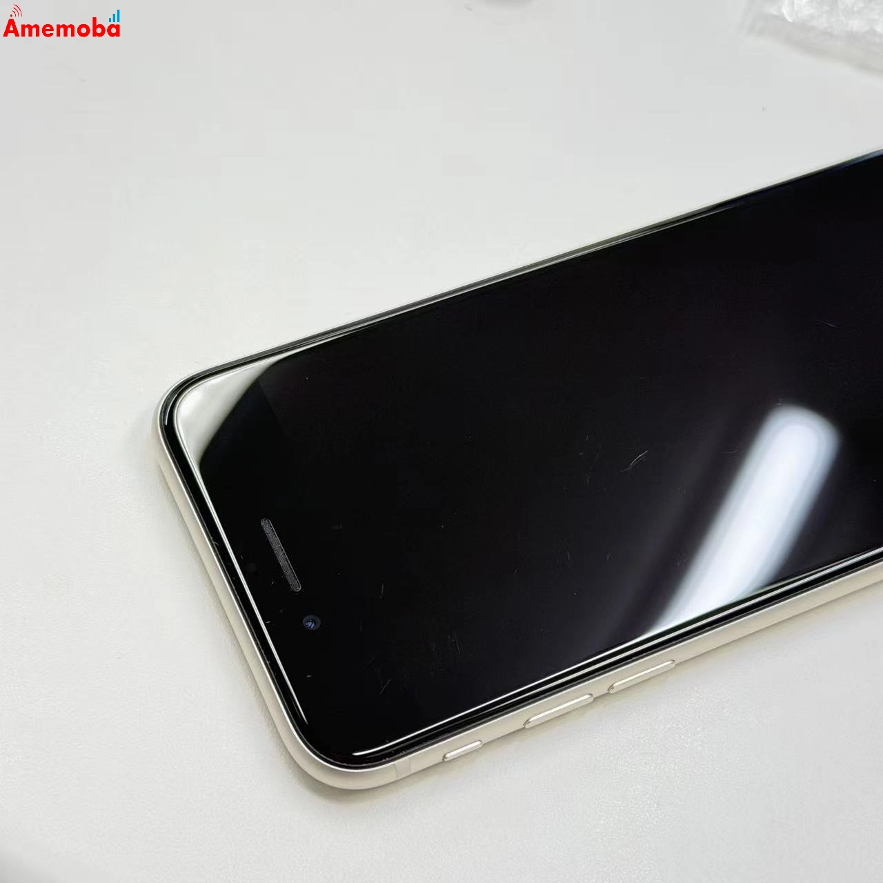 iPhoneSE 第3世代 64GB スターライト MMYD3J/A SoftBank版SIMフリー