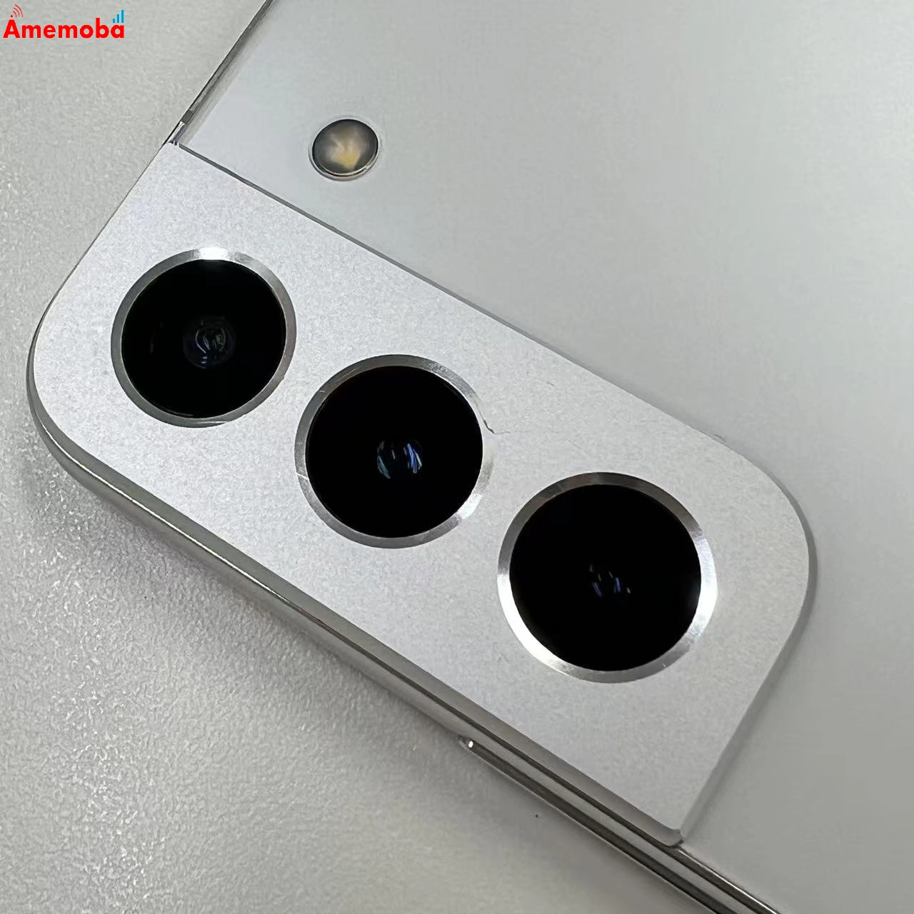 Galaxy S22 256GB ファントムホワイト SC-51C docomo版SIMフリー